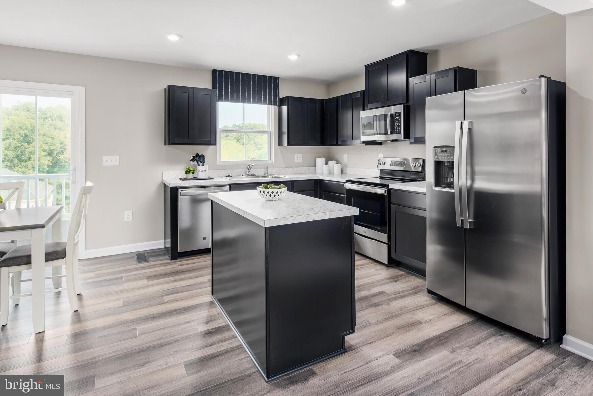 SOUTH BROOK - Residential