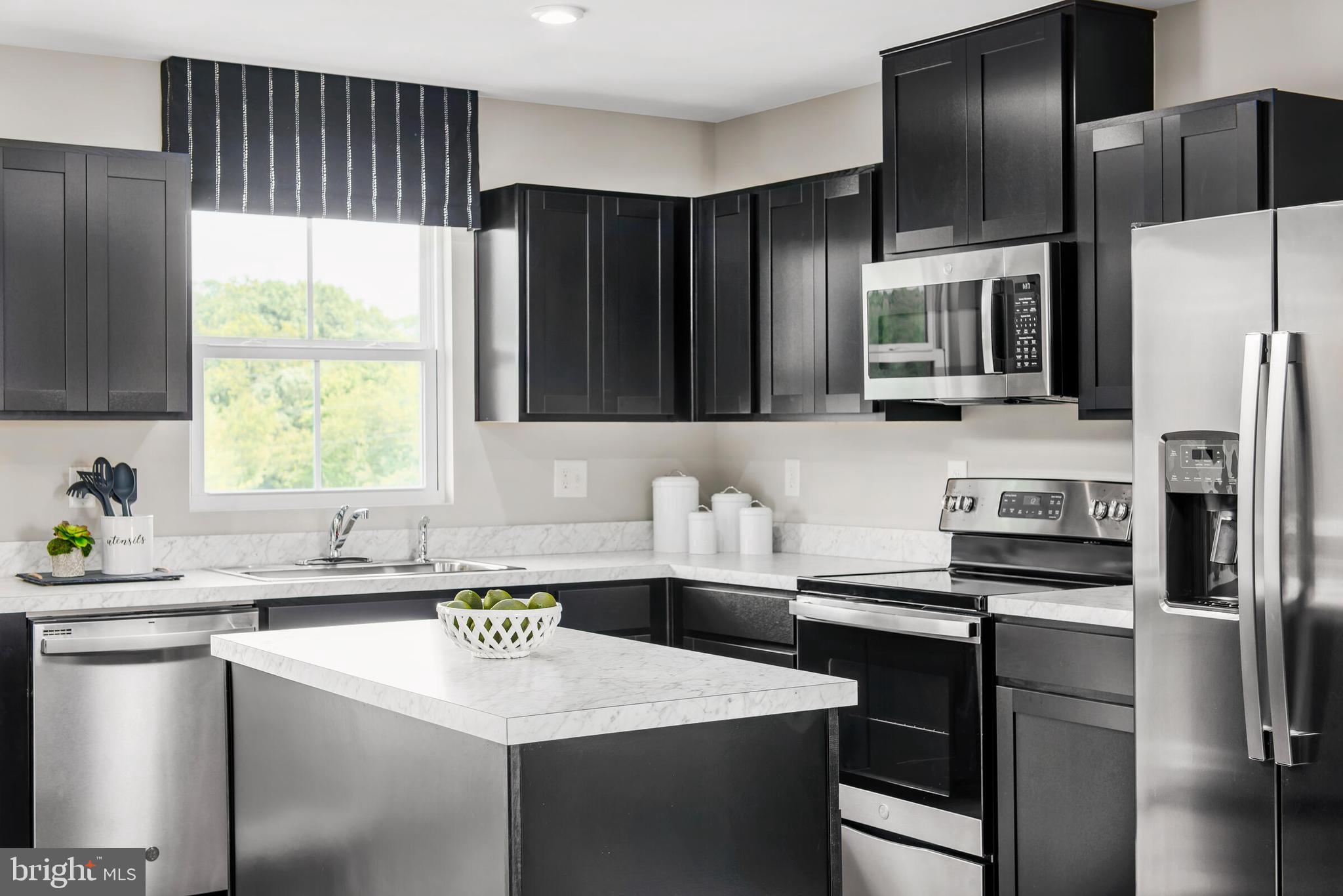 SOUTH BROOK - Residential