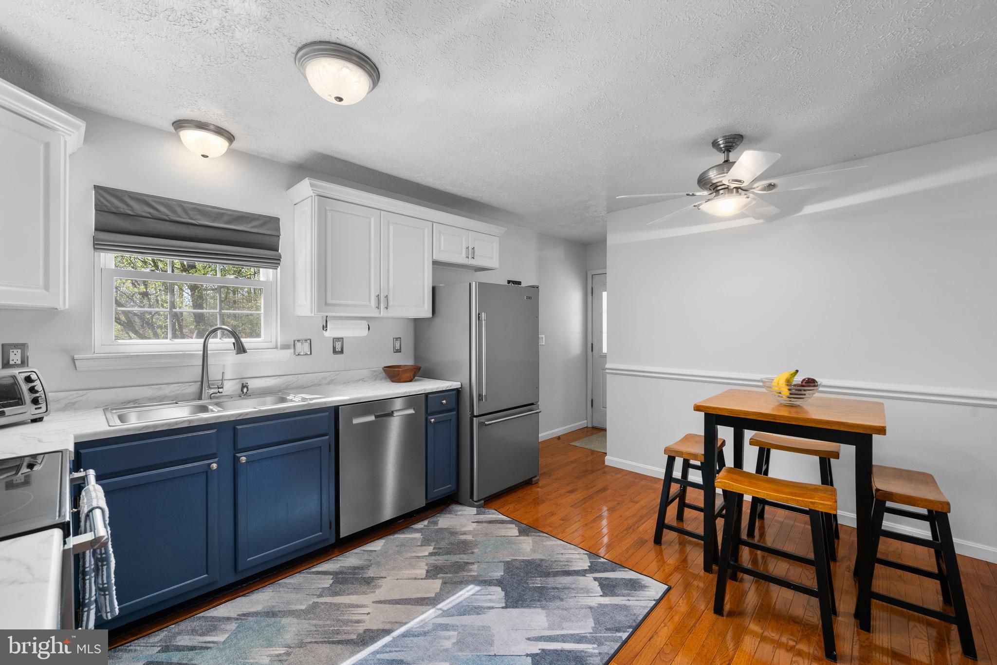 LAUREL RIDGE - Residential