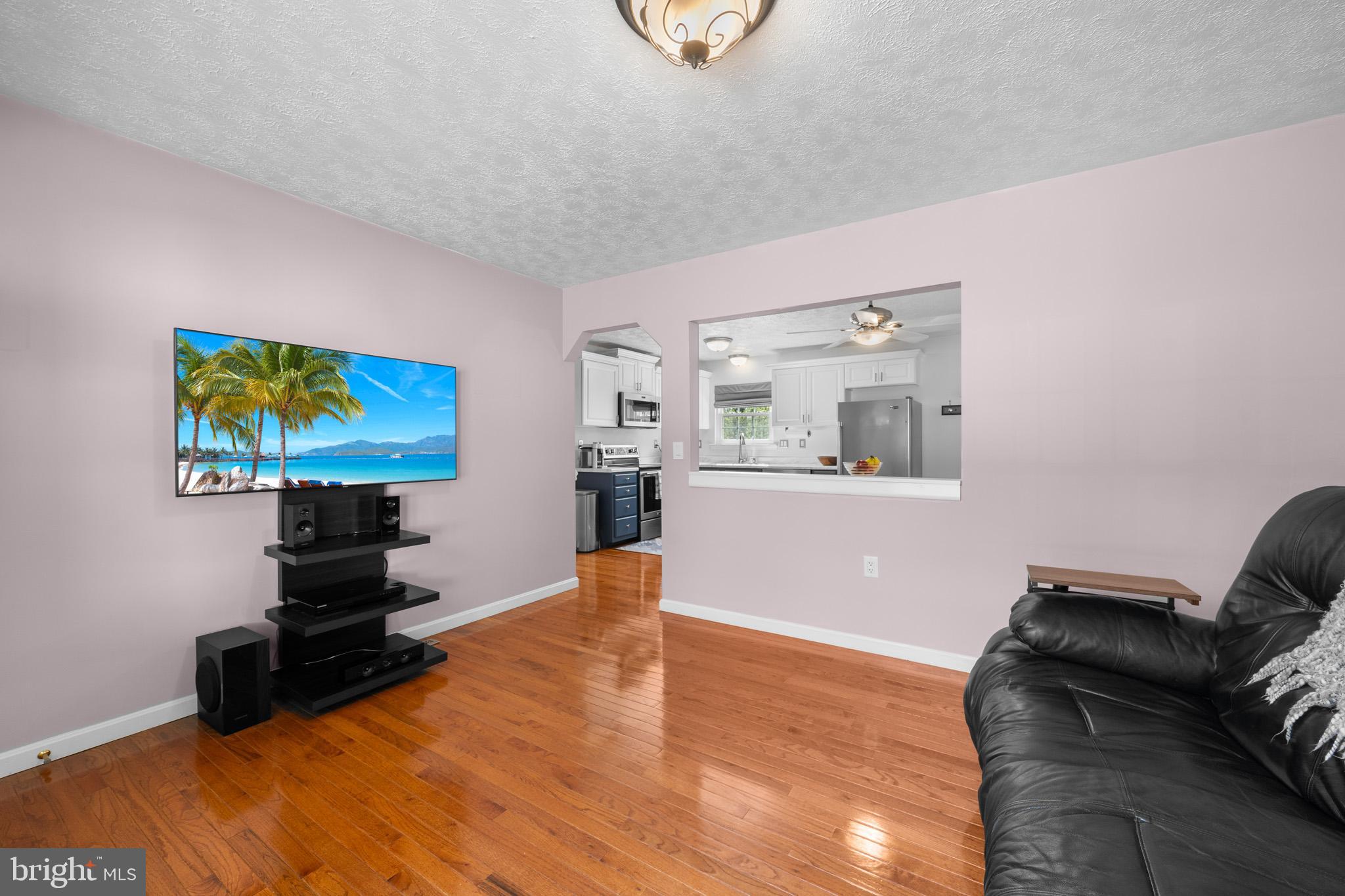 LAUREL RIDGE - Residential