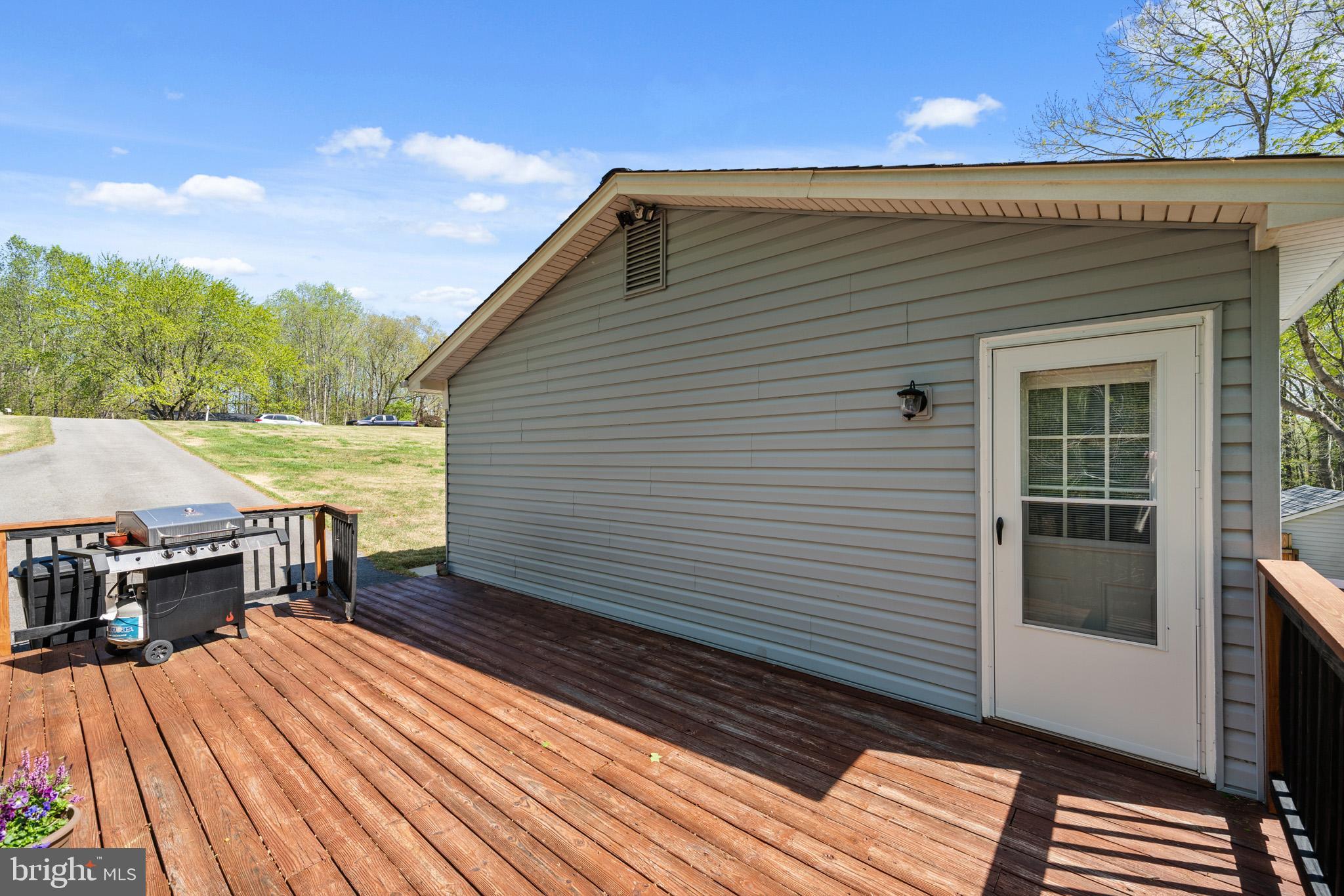 LAUREL RIDGE - Residential