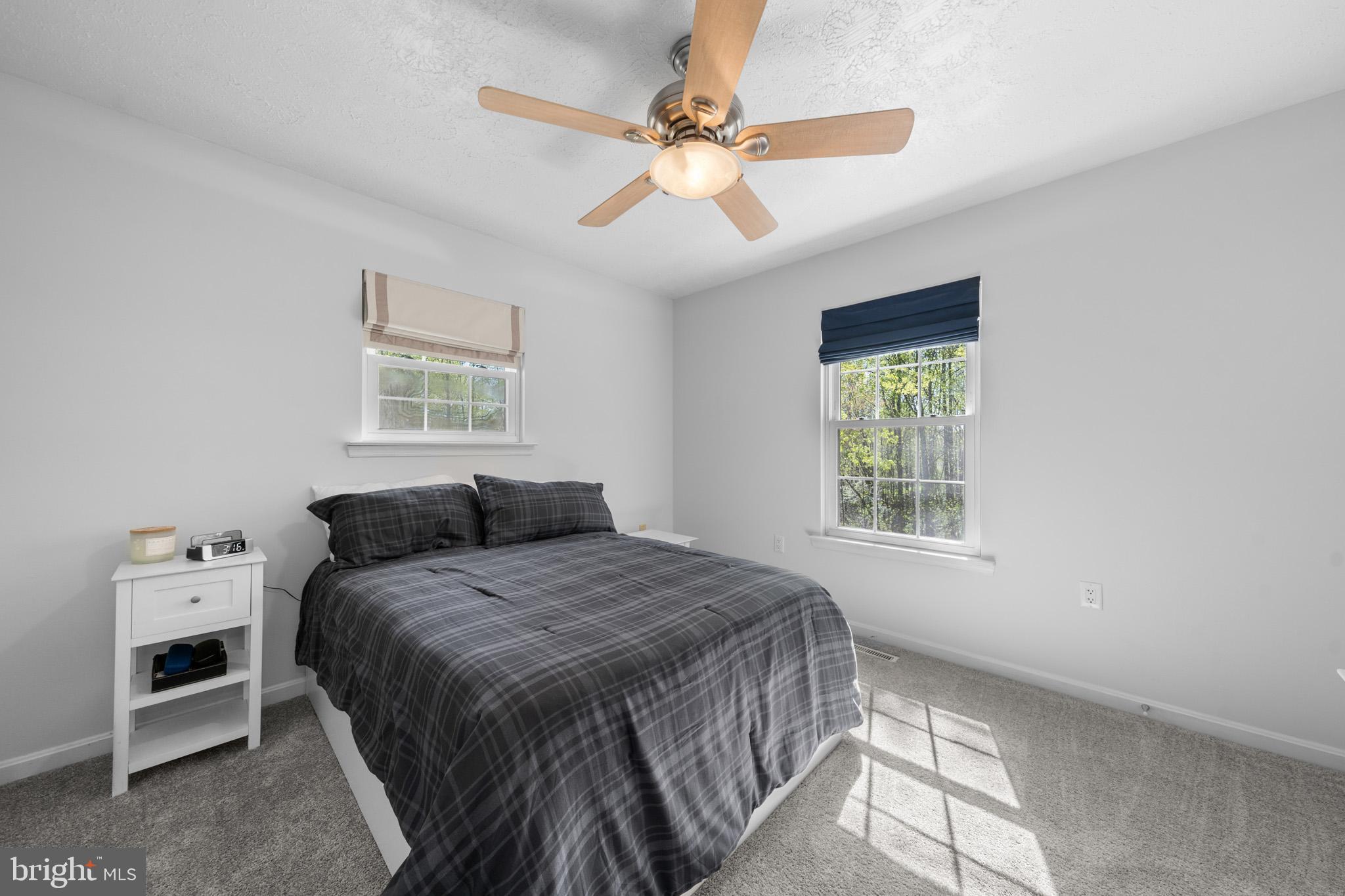 LAUREL RIDGE - Residential