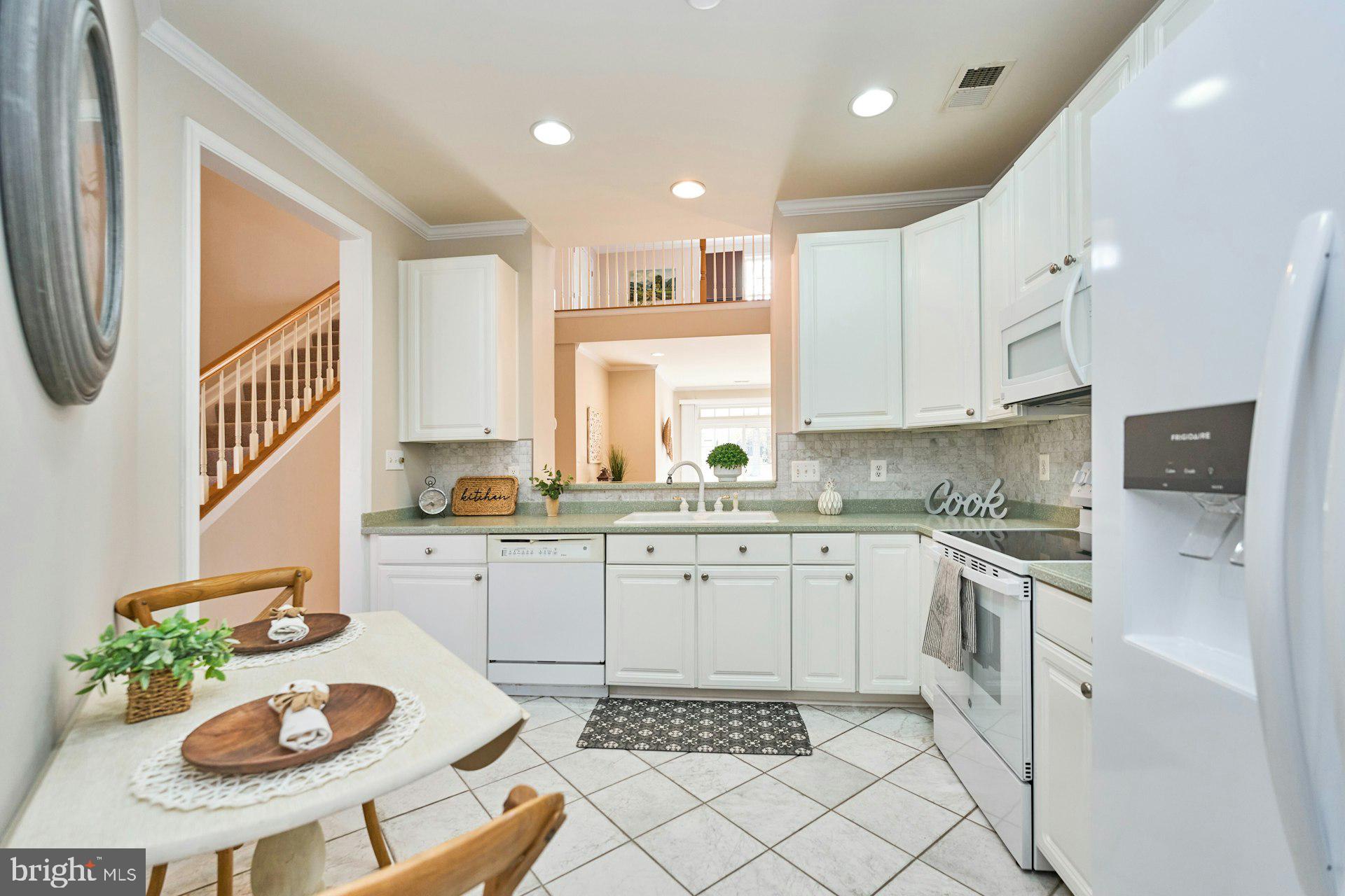 HERITAGE HUNT - Residential