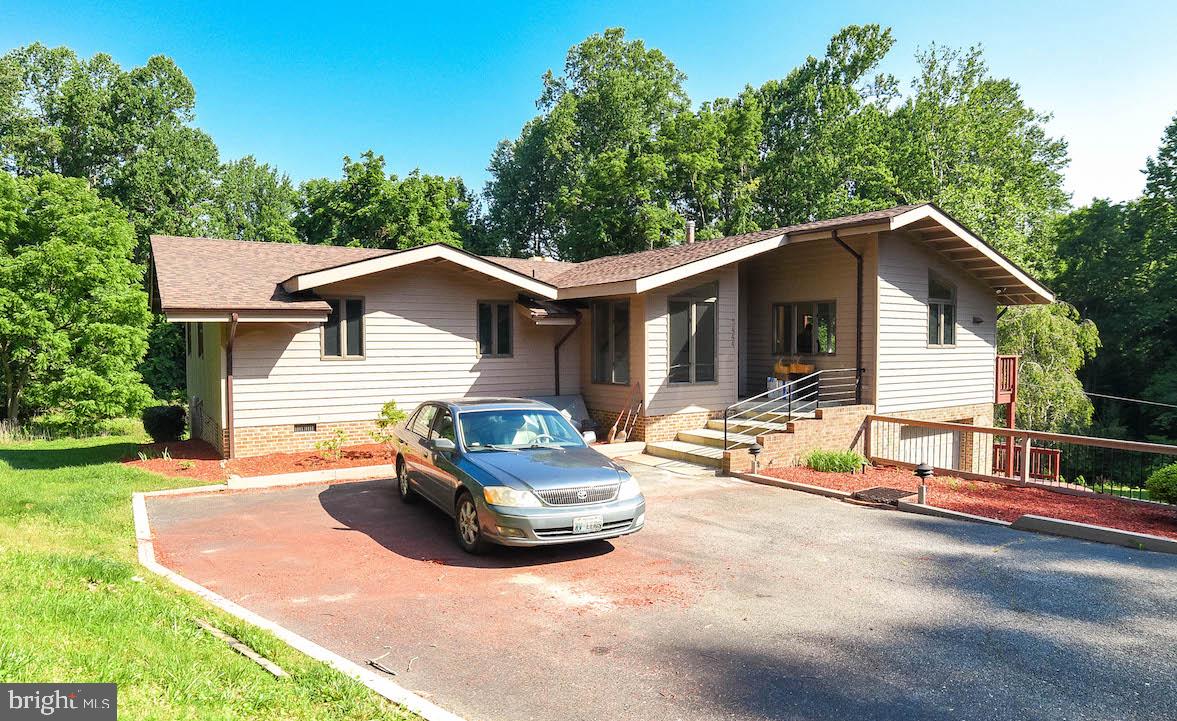 SCIENTISTS CLIFFS - Residential