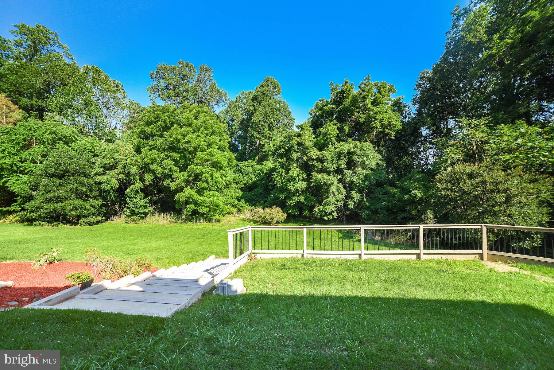 SCIENTISTS CLIFFS - Residential