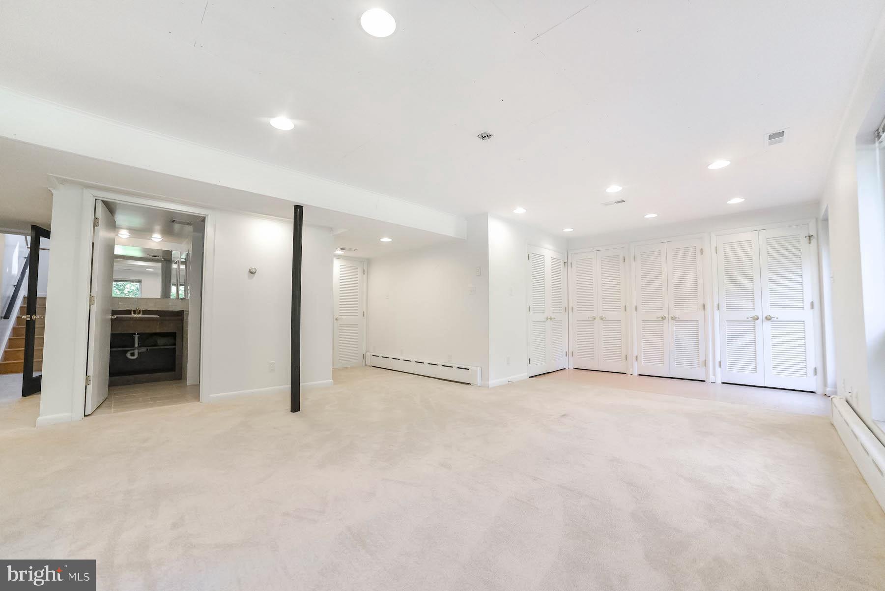 SCIENTISTS CLIFFS - Residential