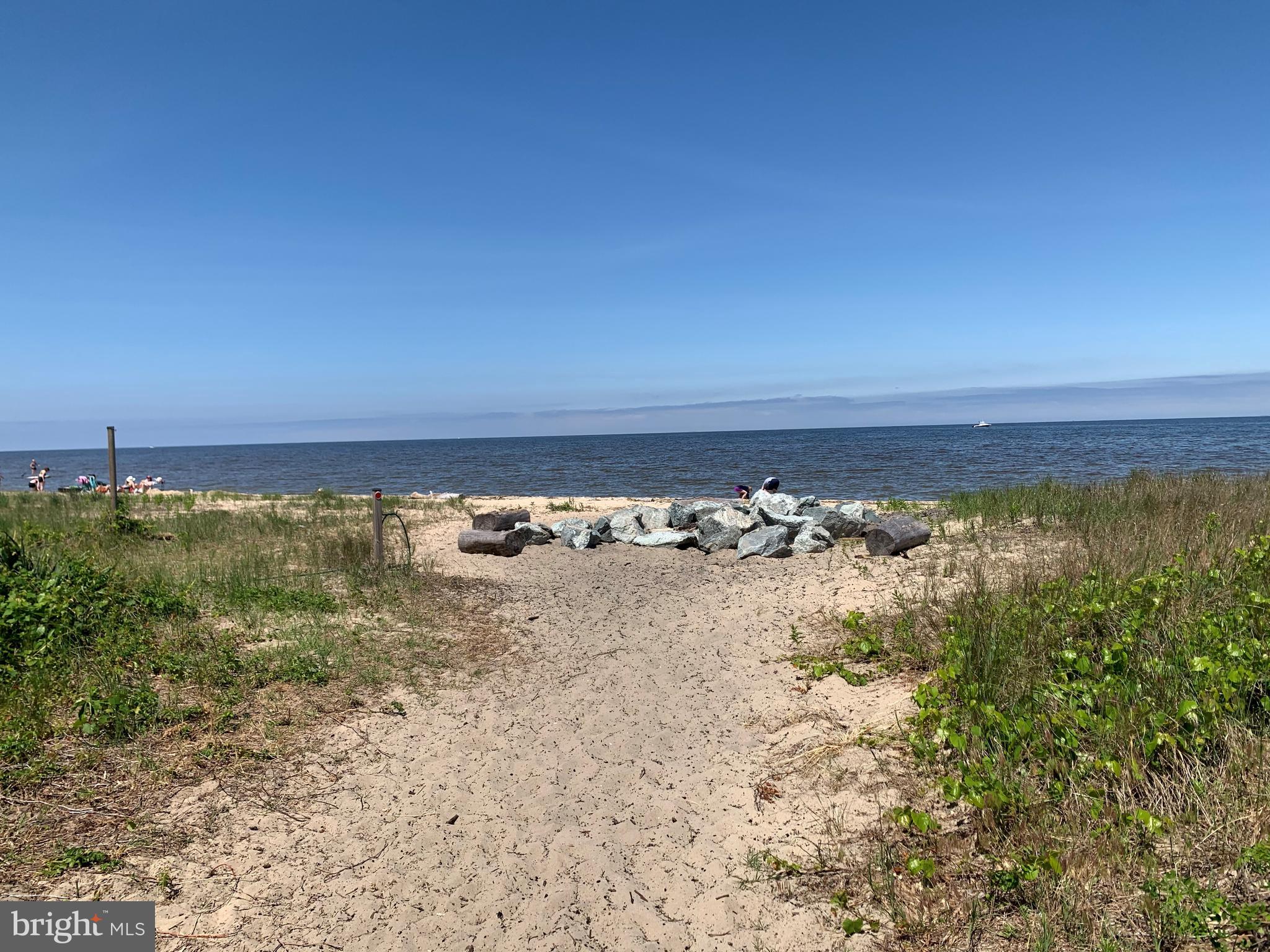 SCIENTISTS CLIFFS - Residential