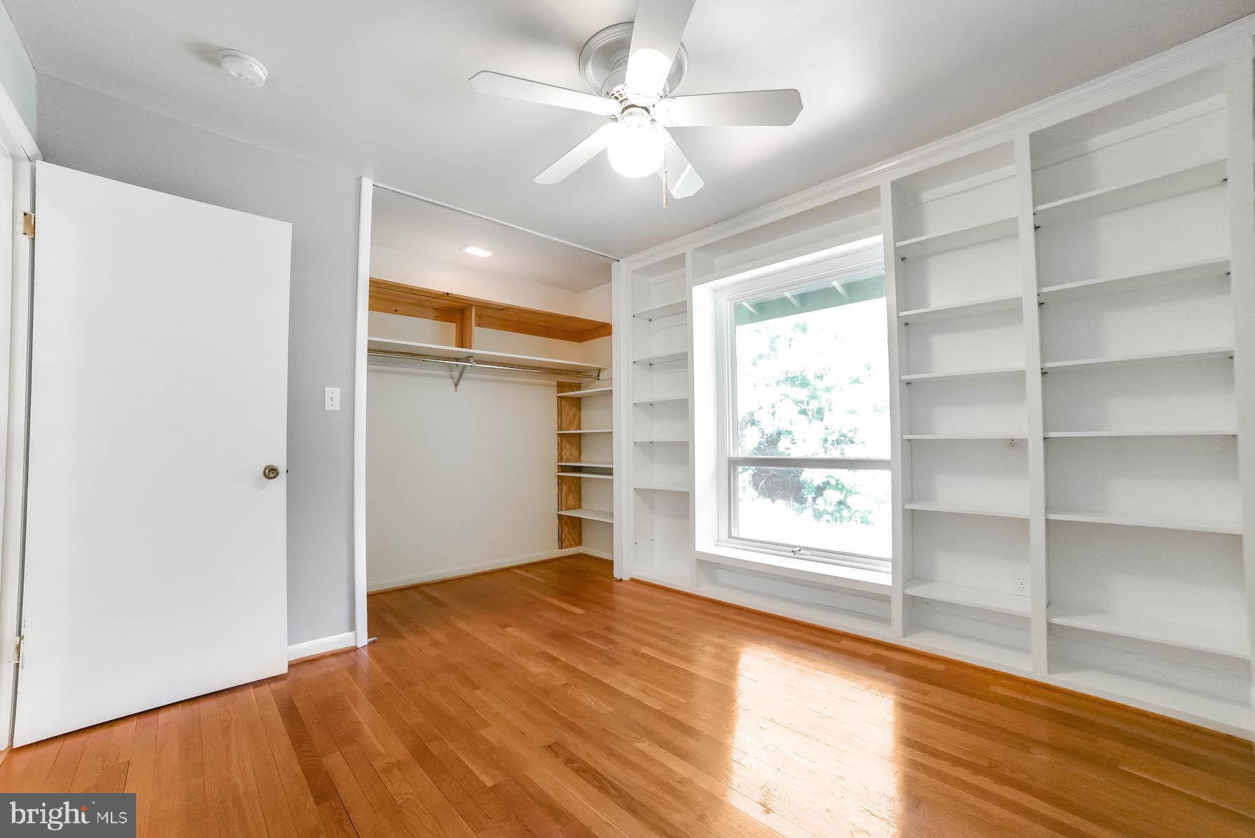 SCIENTISTS CLIFFS - Residential