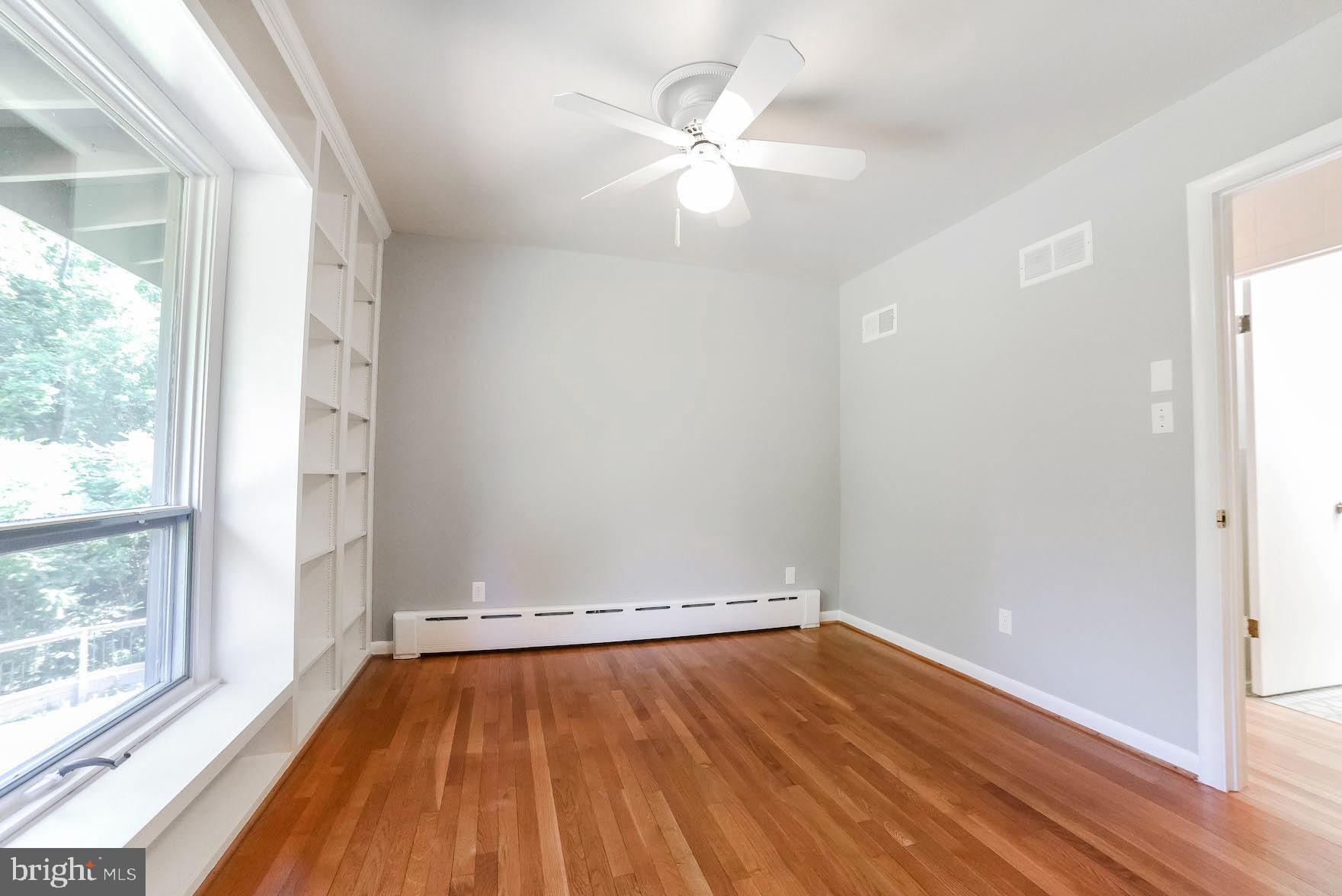 SCIENTISTS CLIFFS - Residential