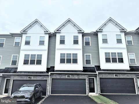 Townhouse For Rent - 61 Becker Drive<br/> Bucks County, CHALFONT, PA 18914