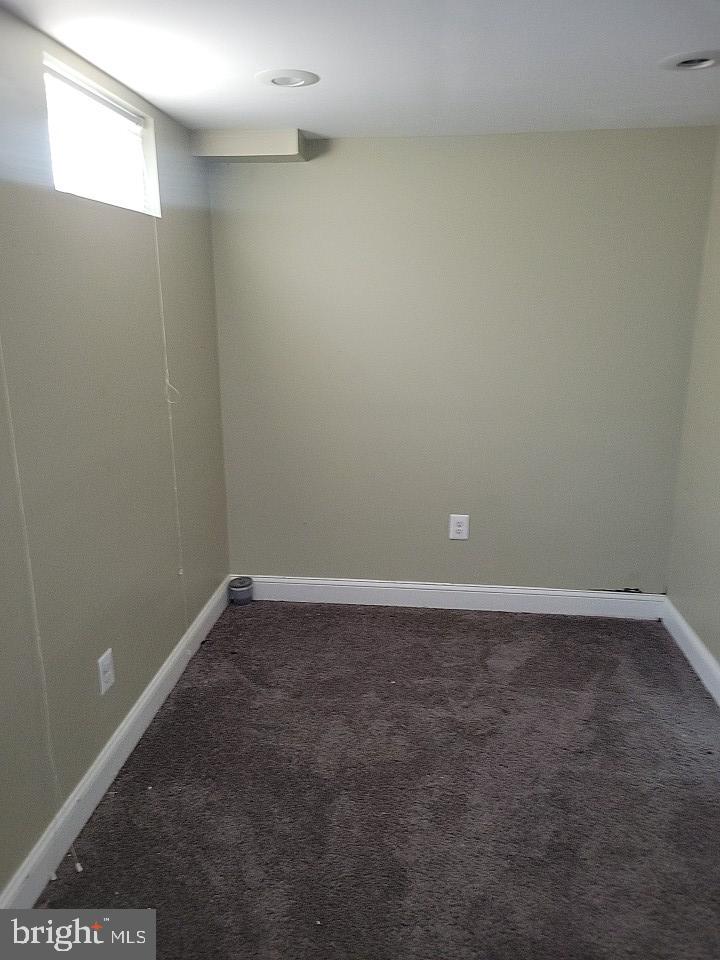 CHINQUAPIN PARK - Residential