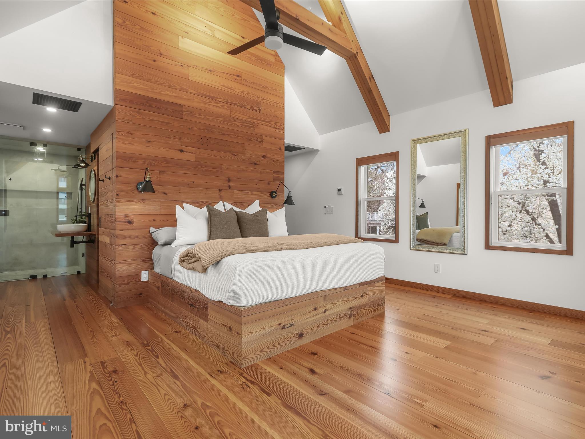 ROLAND PARK - Residential