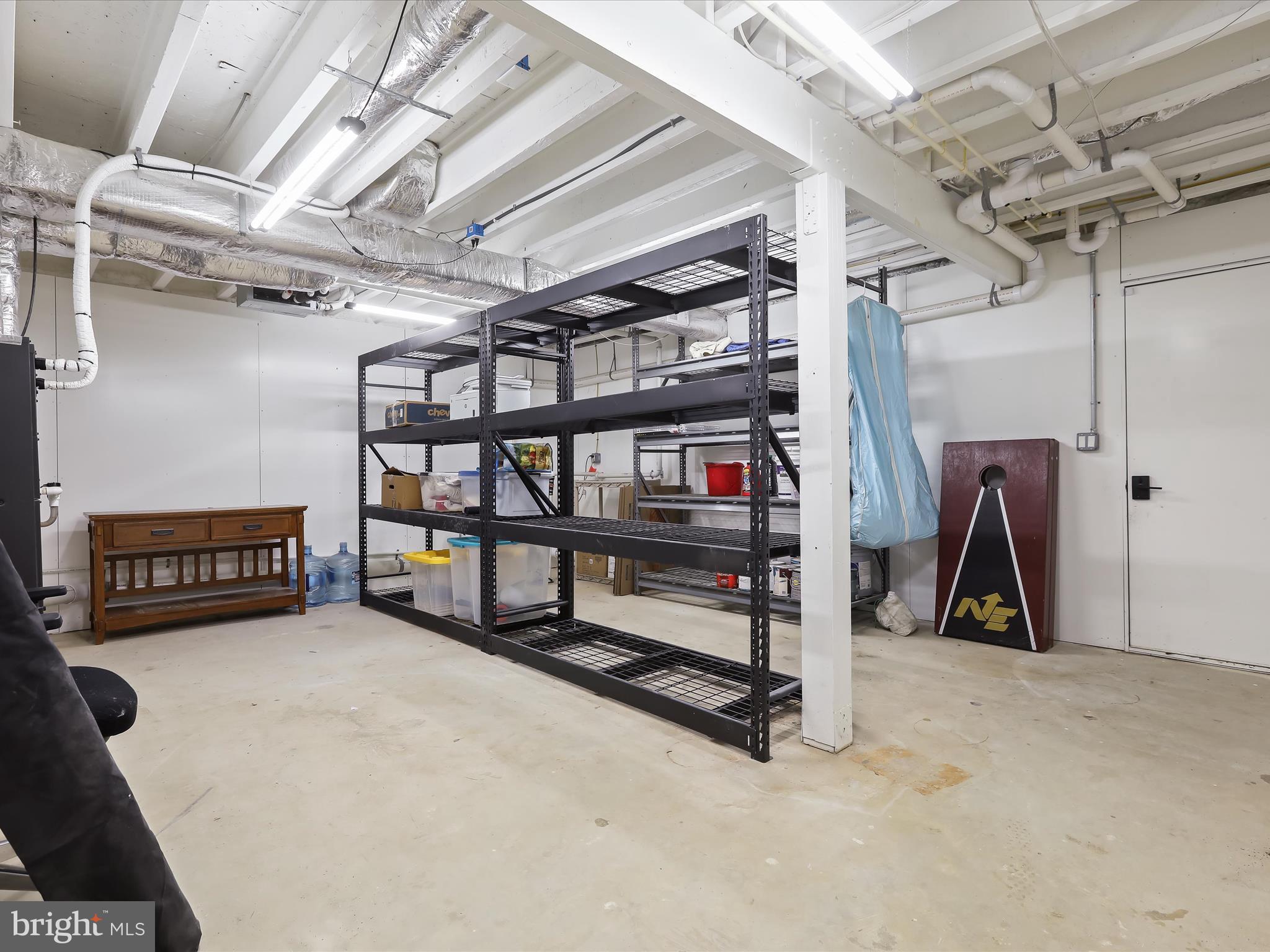 ROLAND PARK - Residential