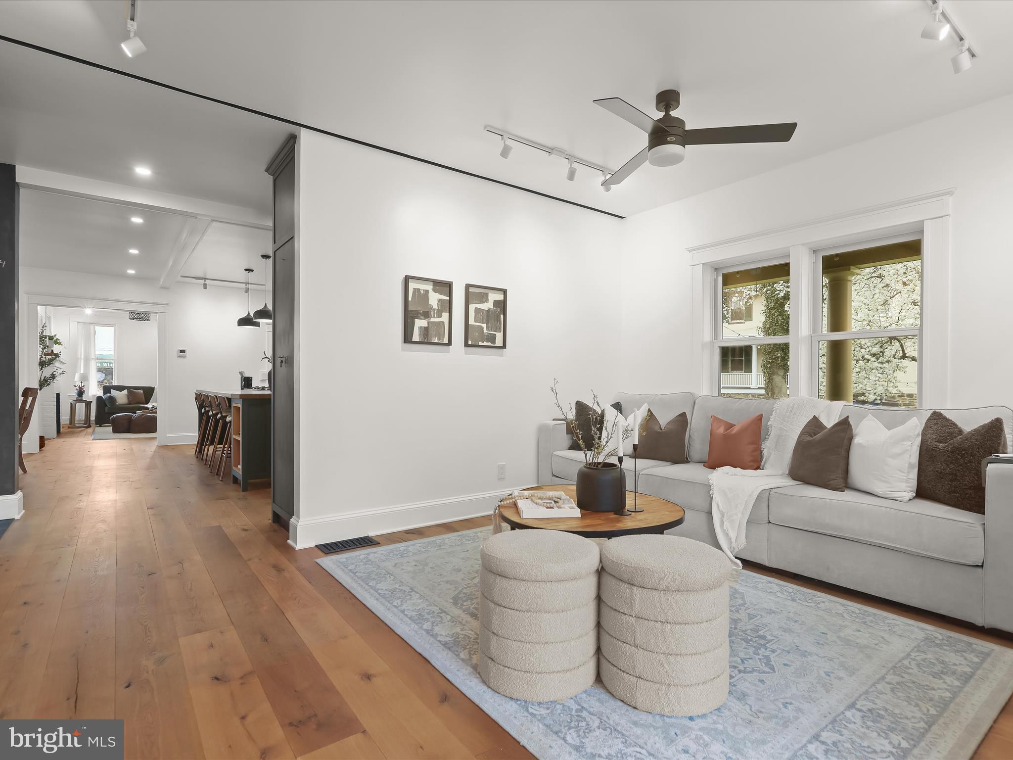 ROLAND PARK - Residential