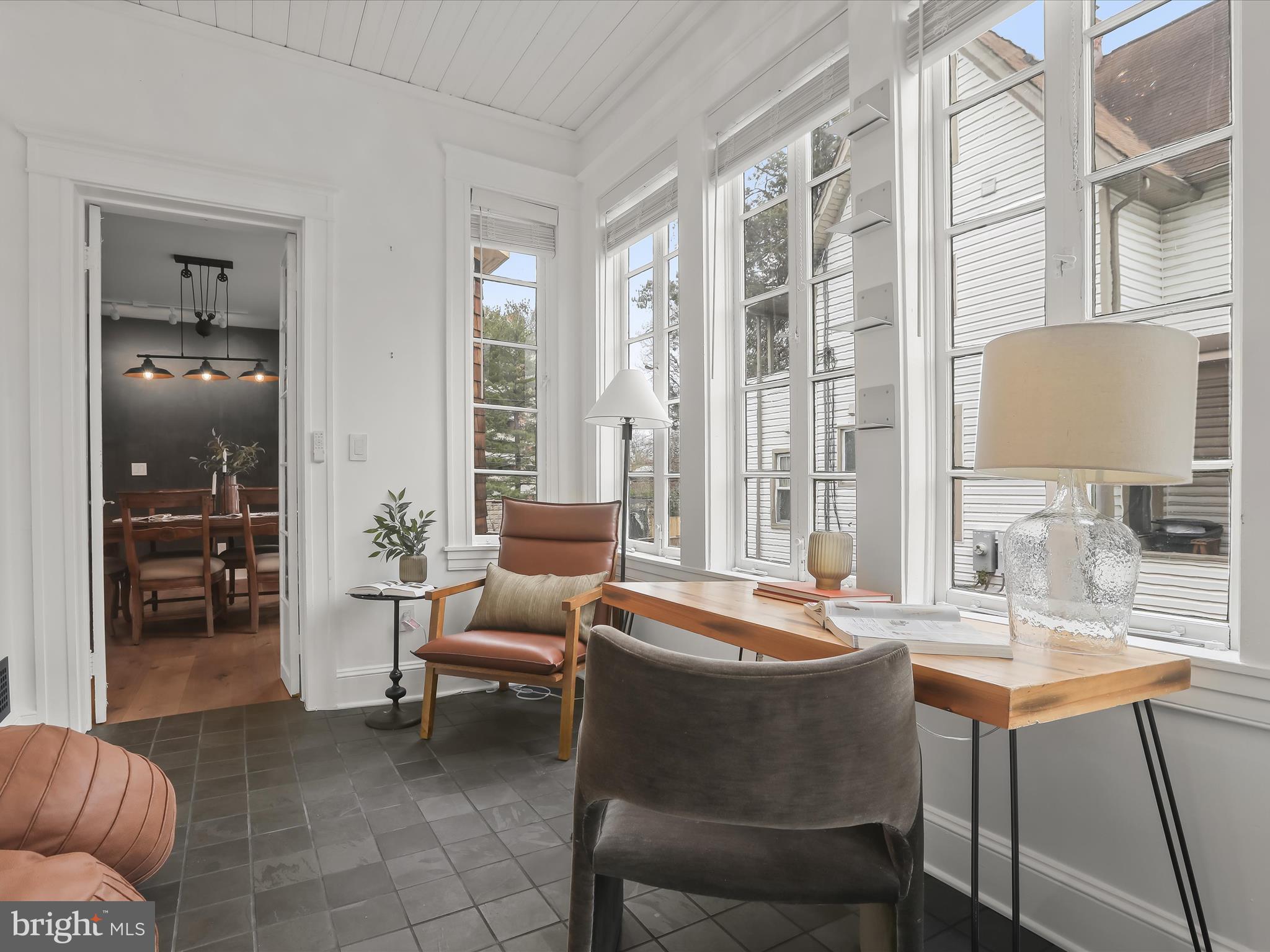 ROLAND PARK - Residential