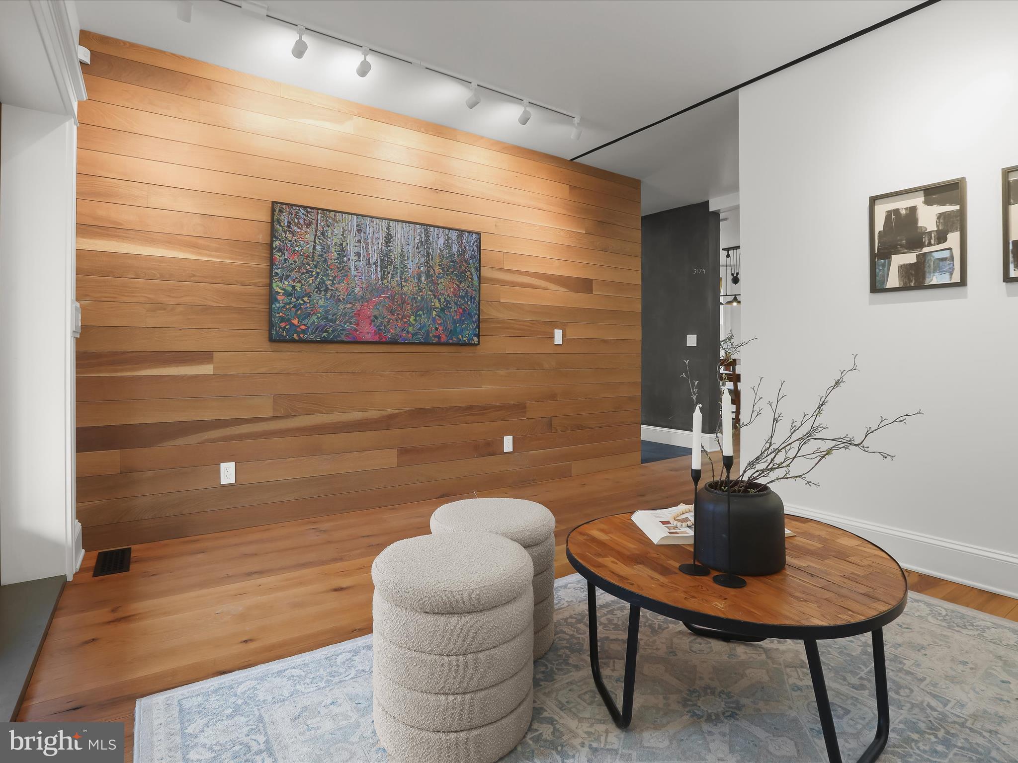 ROLAND PARK - Residential