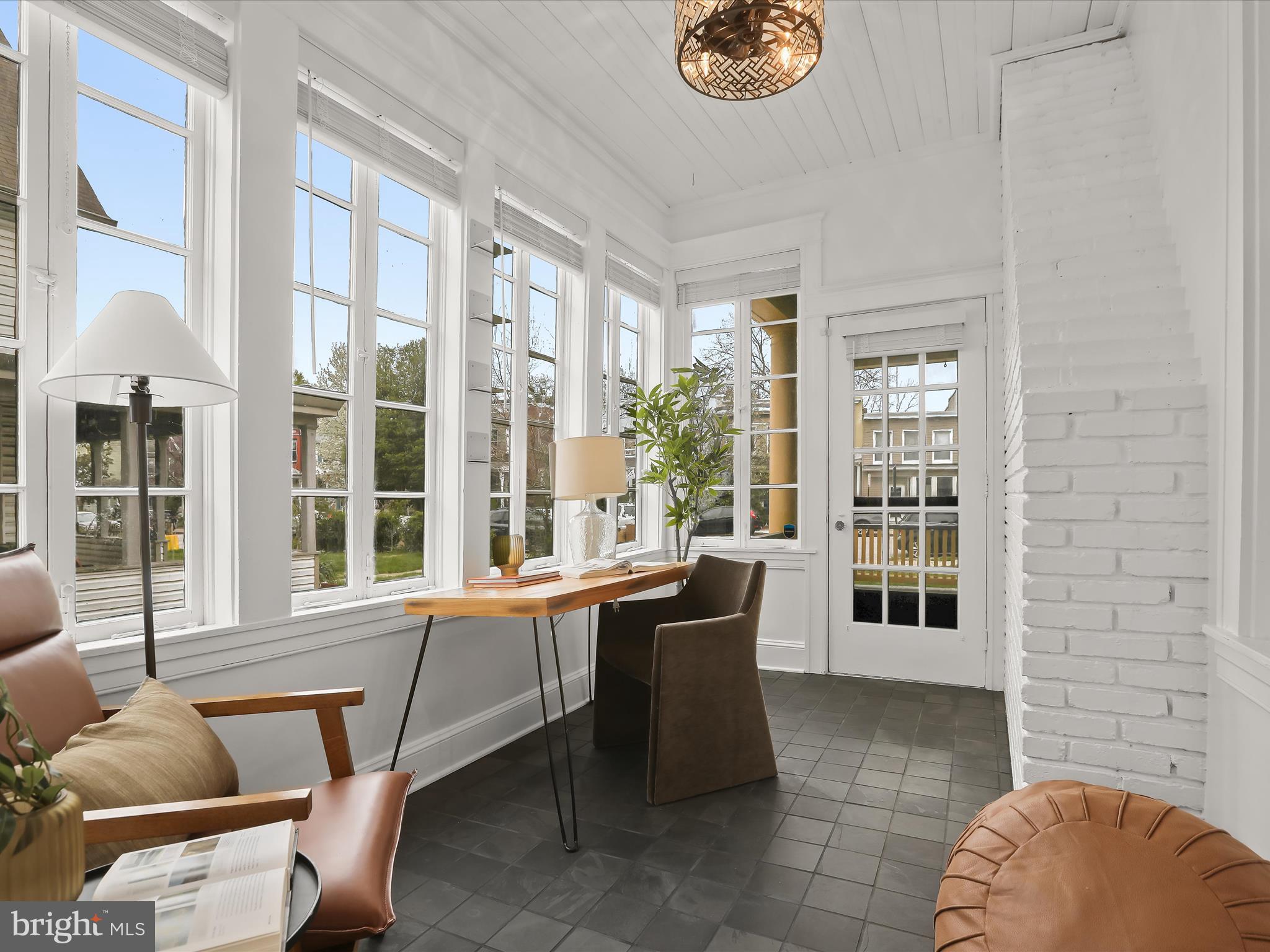 ROLAND PARK - Residential