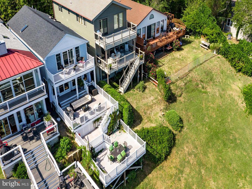 NORTH CHESAPEAKE BEACH - Residential Lease