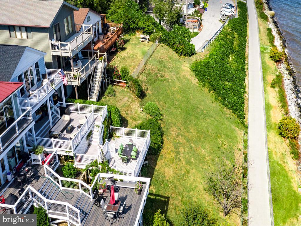 NORTH CHESAPEAKE BEACH - Residential Lease