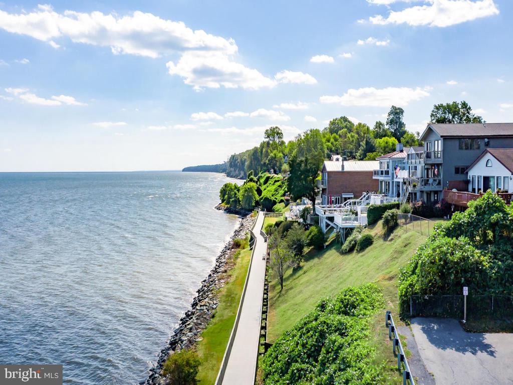 NORTH CHESAPEAKE BEACH - Residential Lease