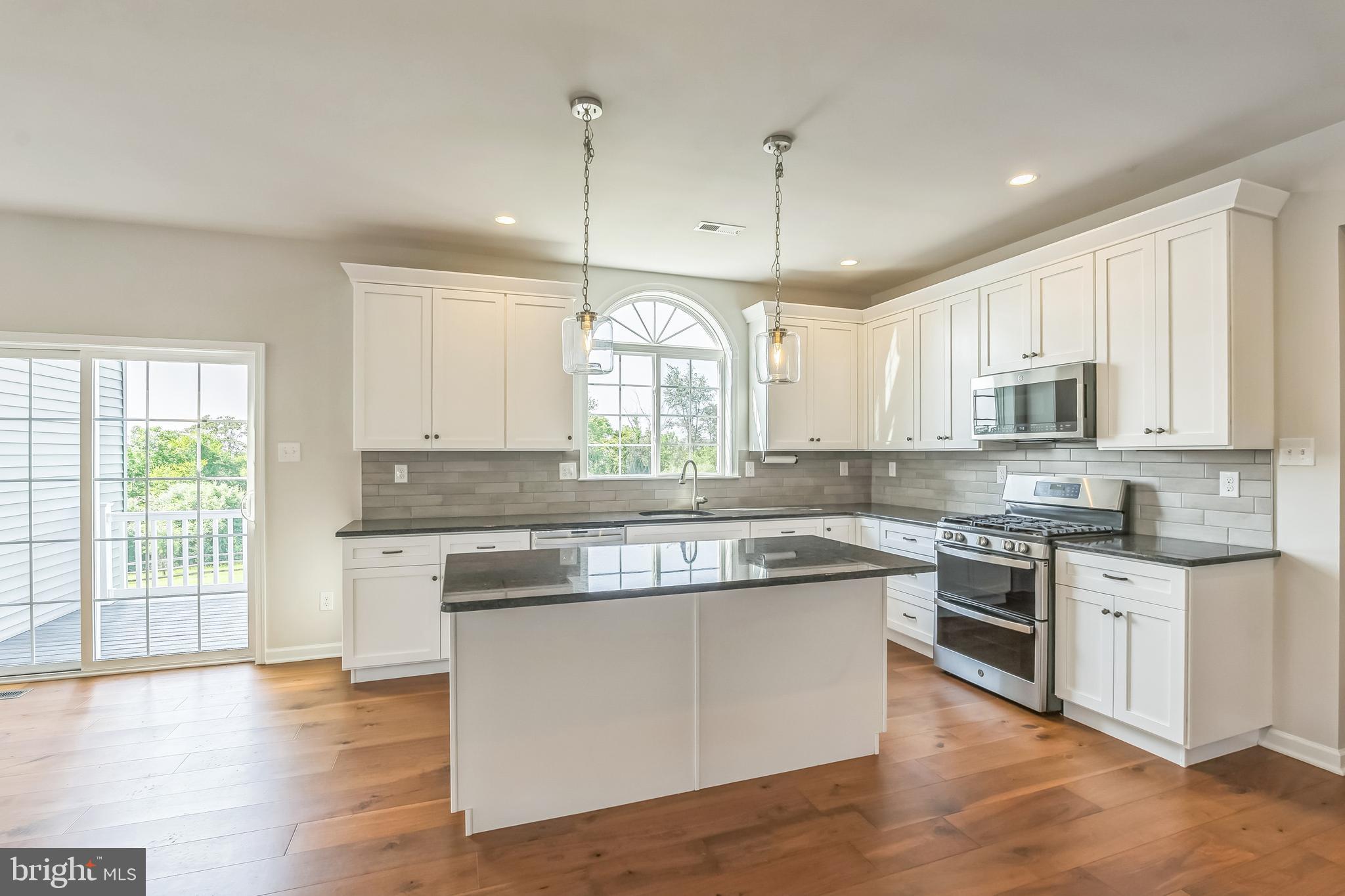 RIDGECREST - Residential