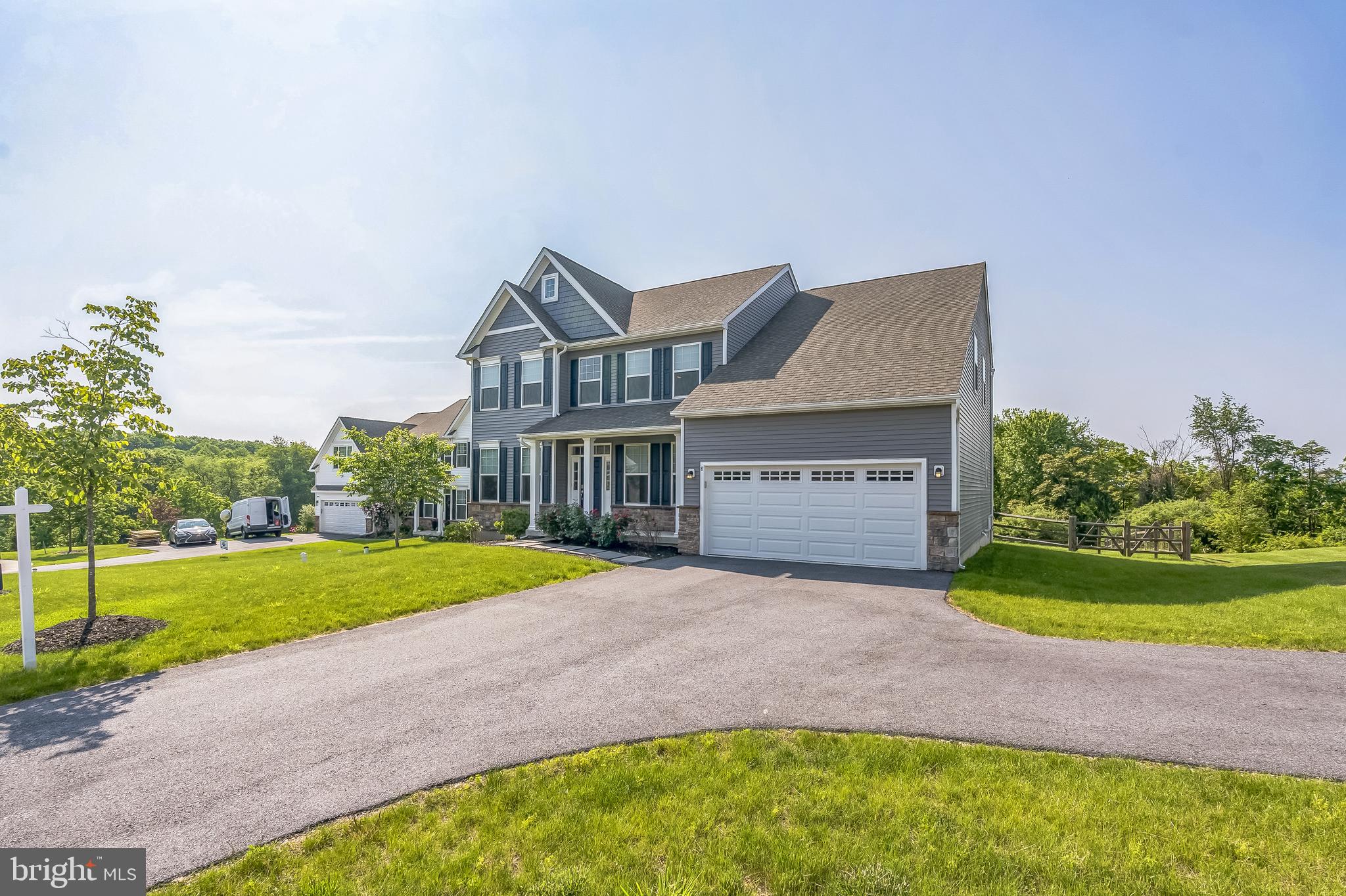 RIDGECREST - Residential