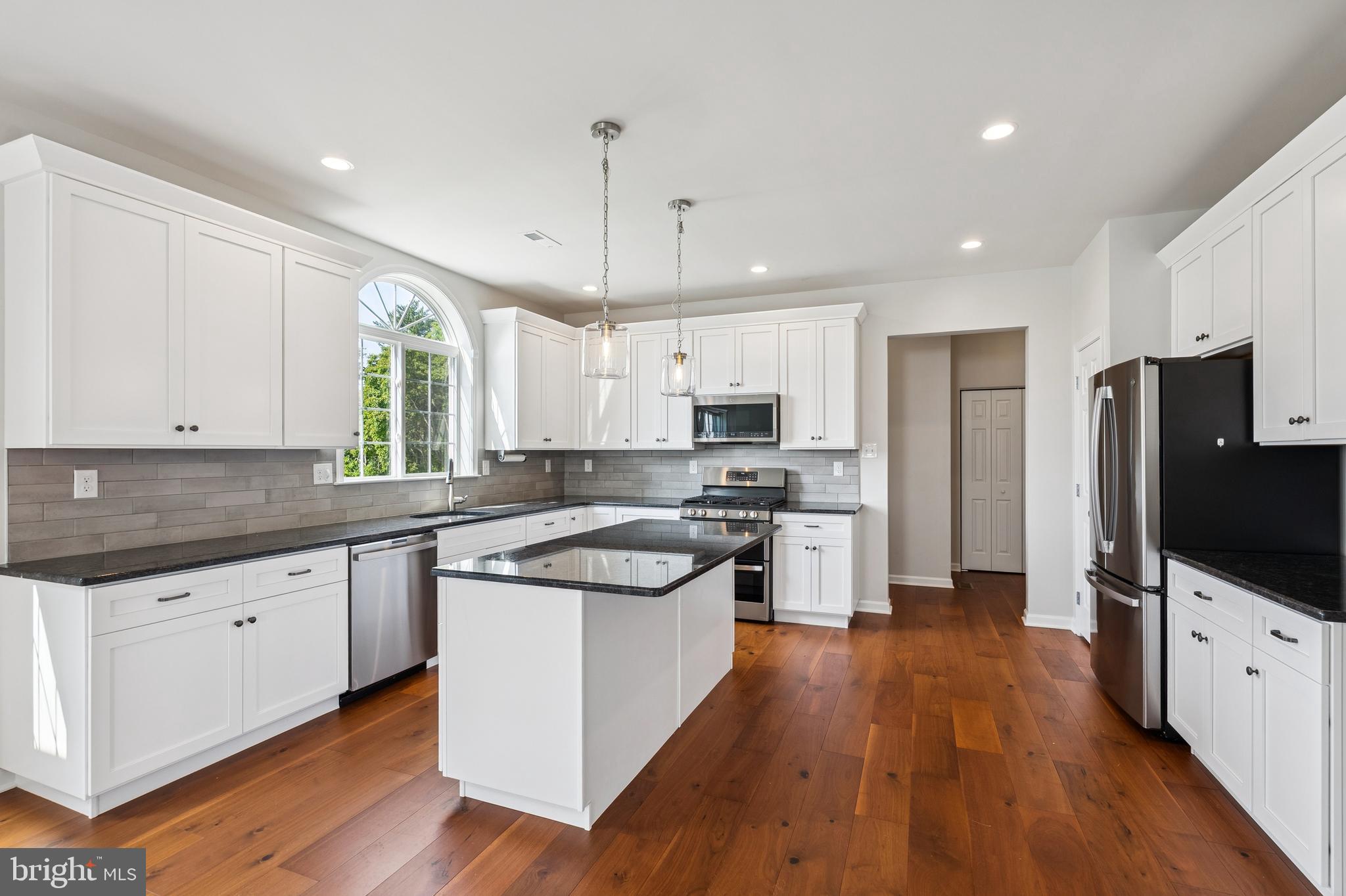 RIDGECREST - Residential