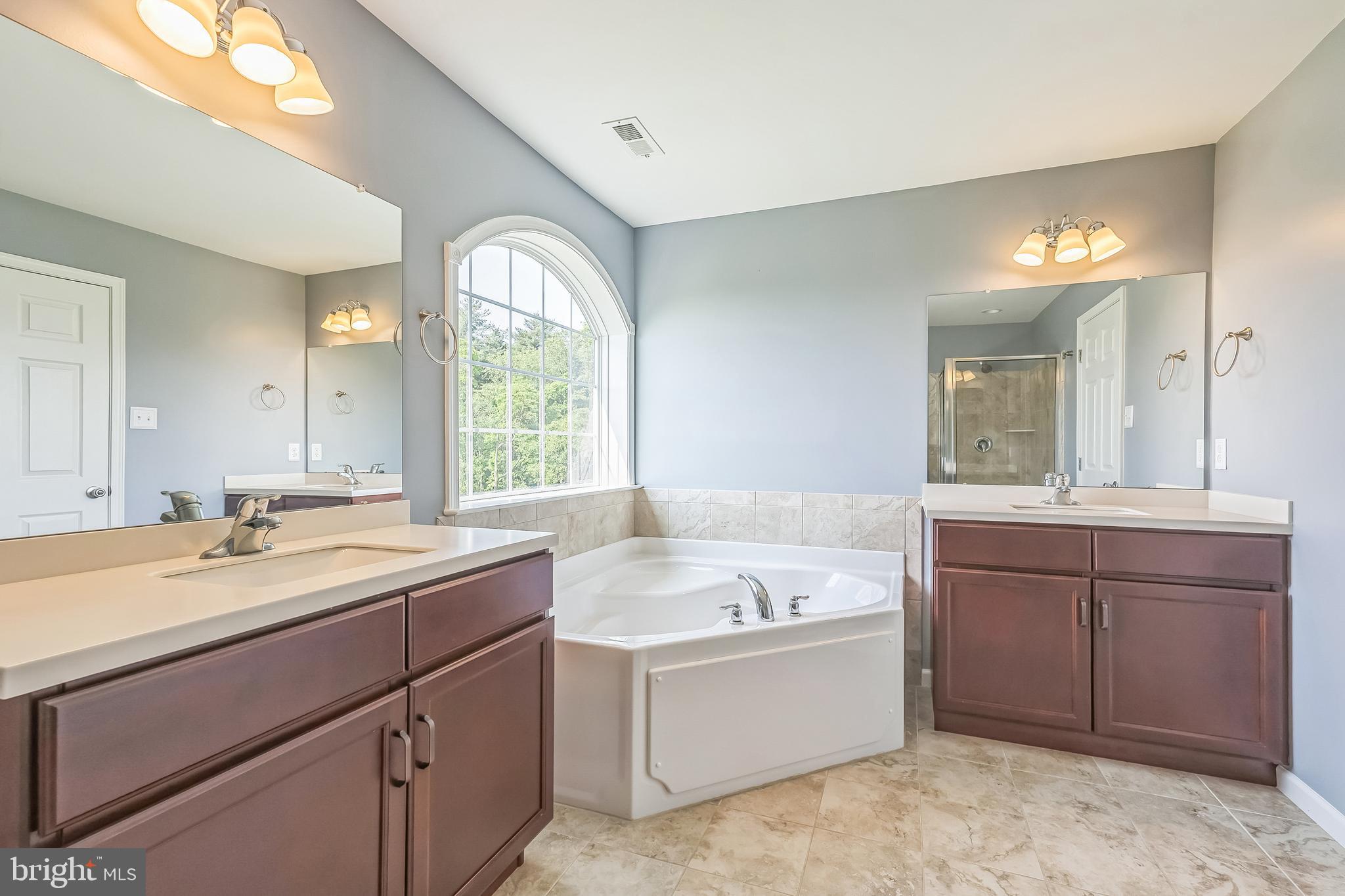 RIDGECREST - Residential