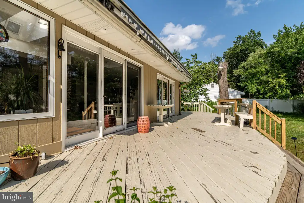1800 Lark Lane, Cherry Hill, NJ 08003