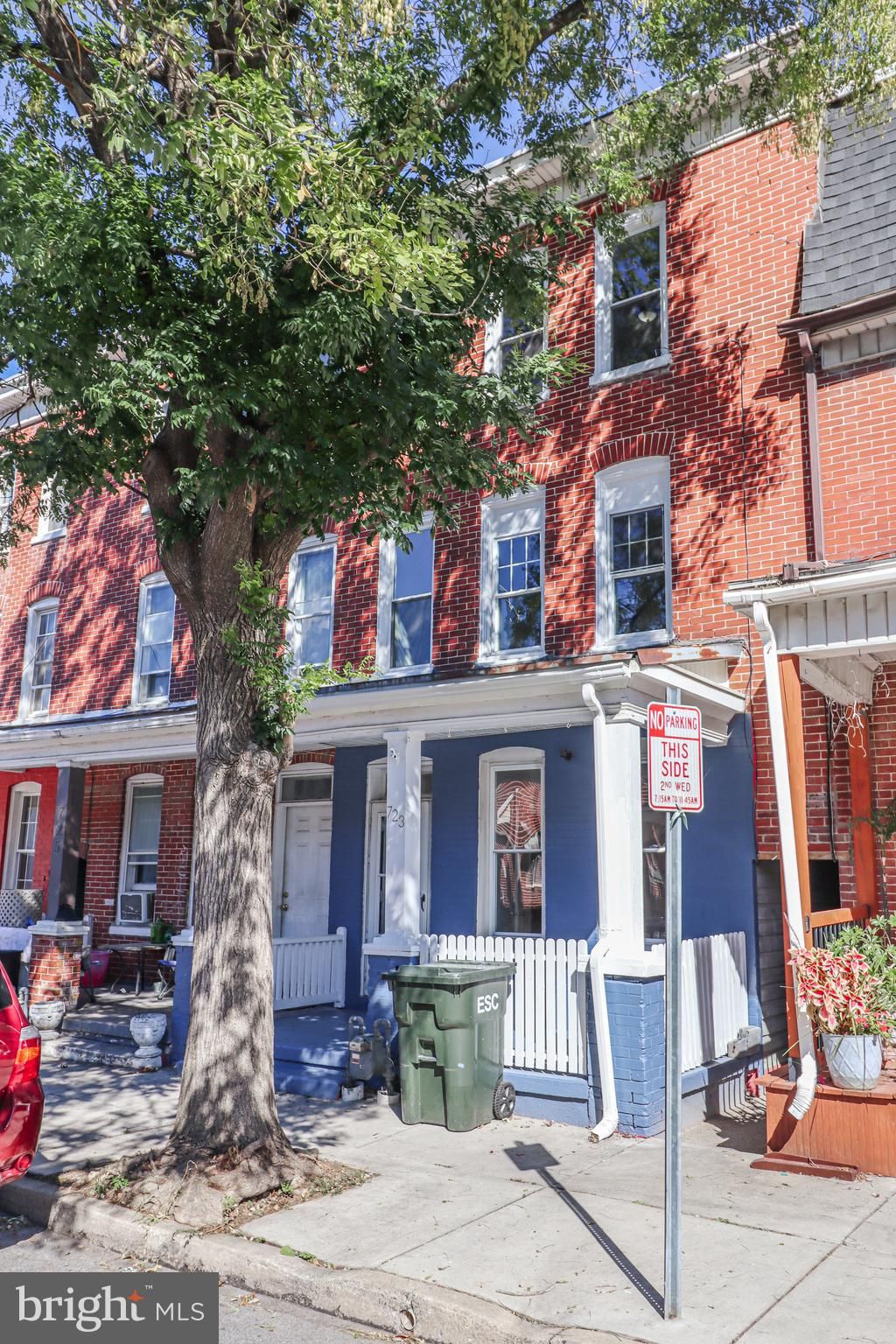 Photo of 723 Manchester Street, YORK, PA 17404 (MLS # PAYK2091886)