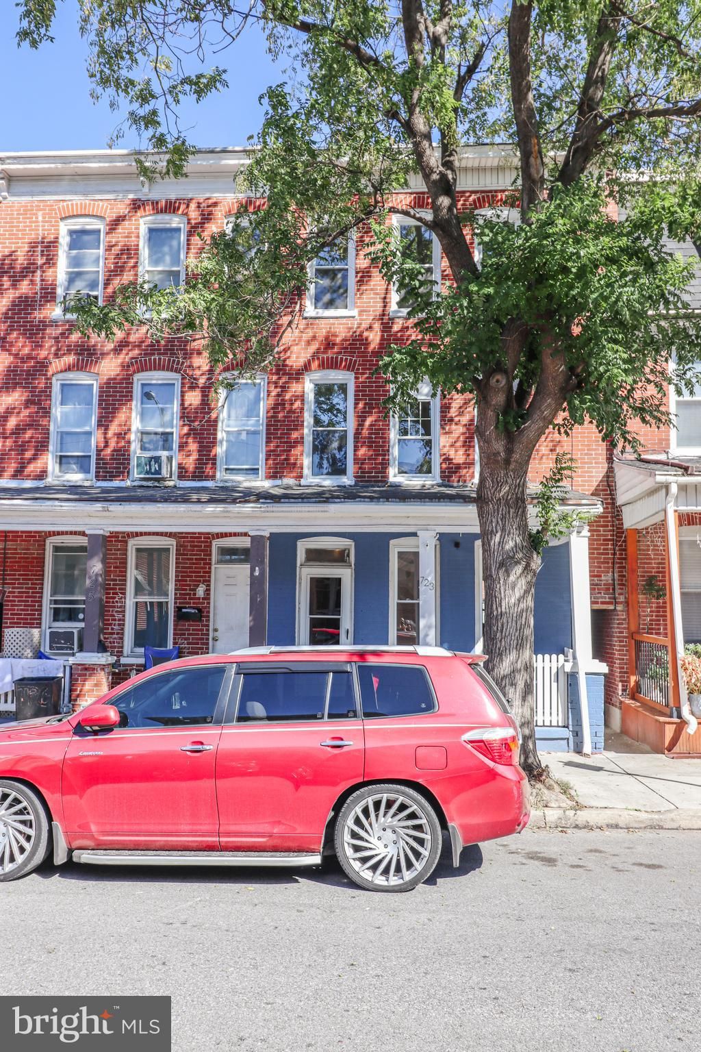 Photo of 723 Manchester Street, YORK, PA 17404 (MLS # PAYK2091886)