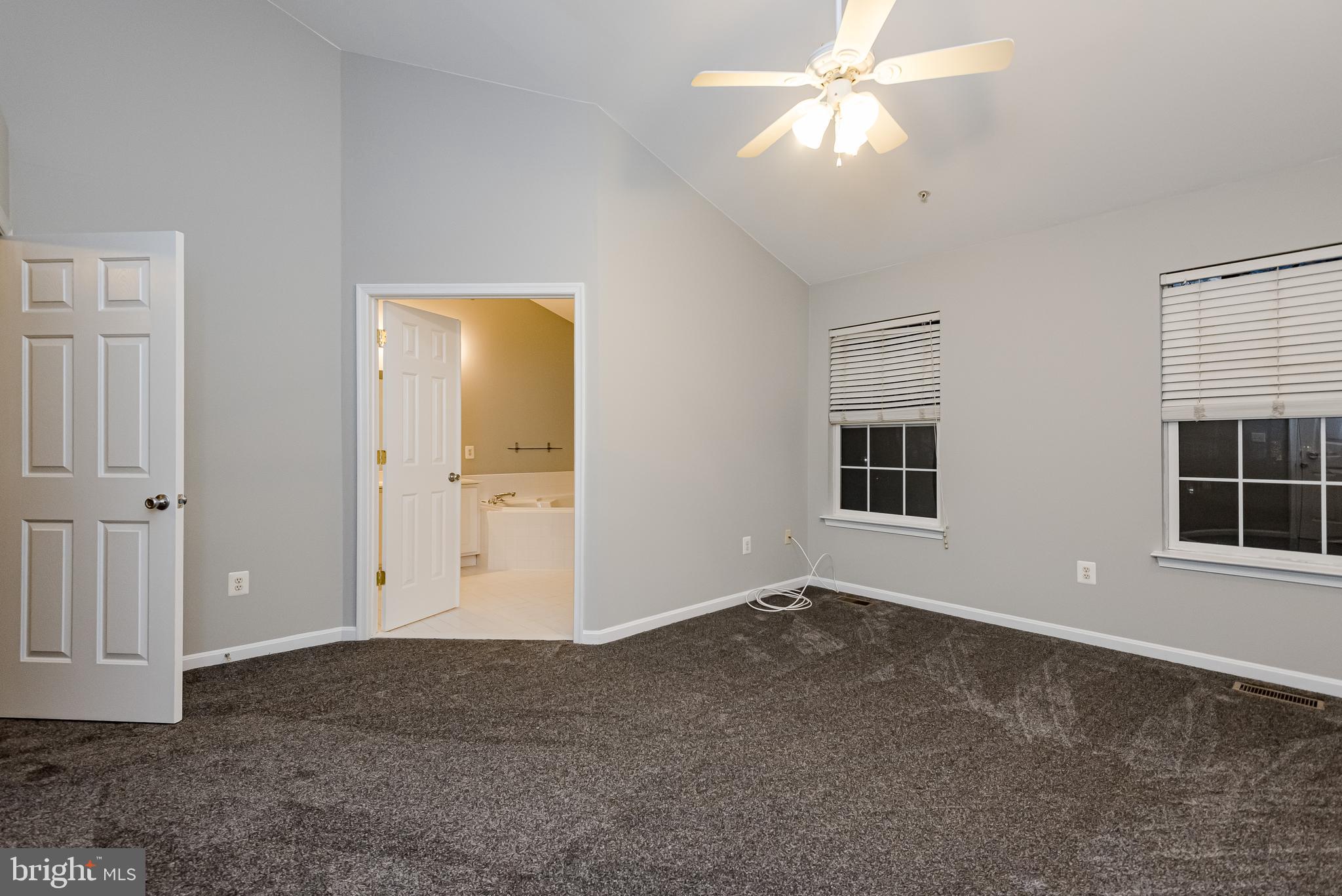 PINEY ORCHARD - Residential