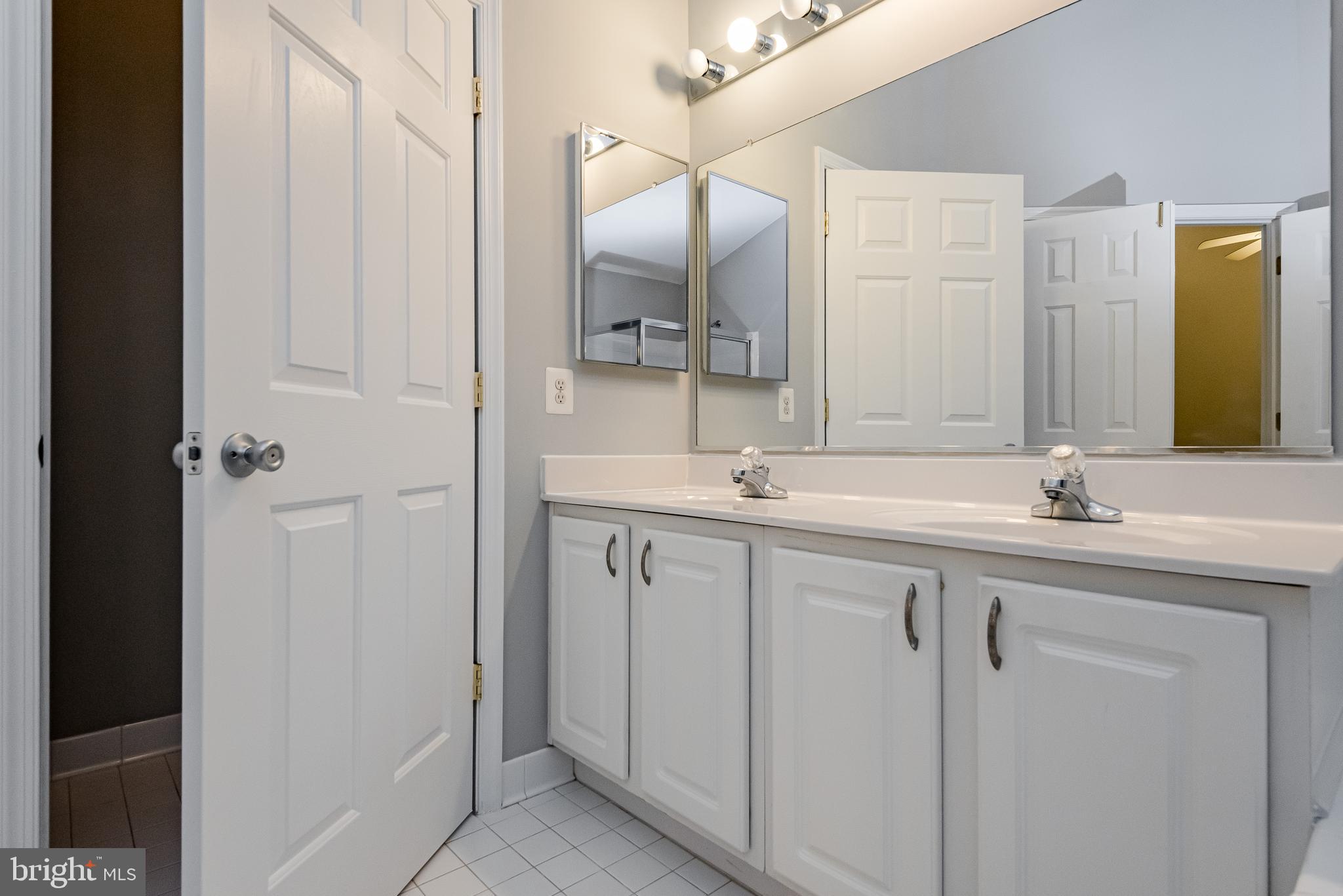 PINEY ORCHARD - Residential