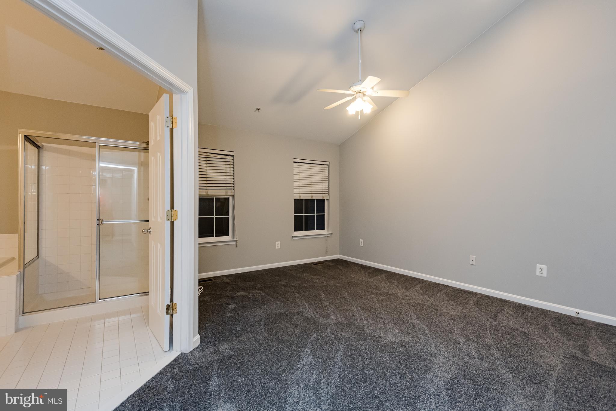 PINEY ORCHARD - Residential