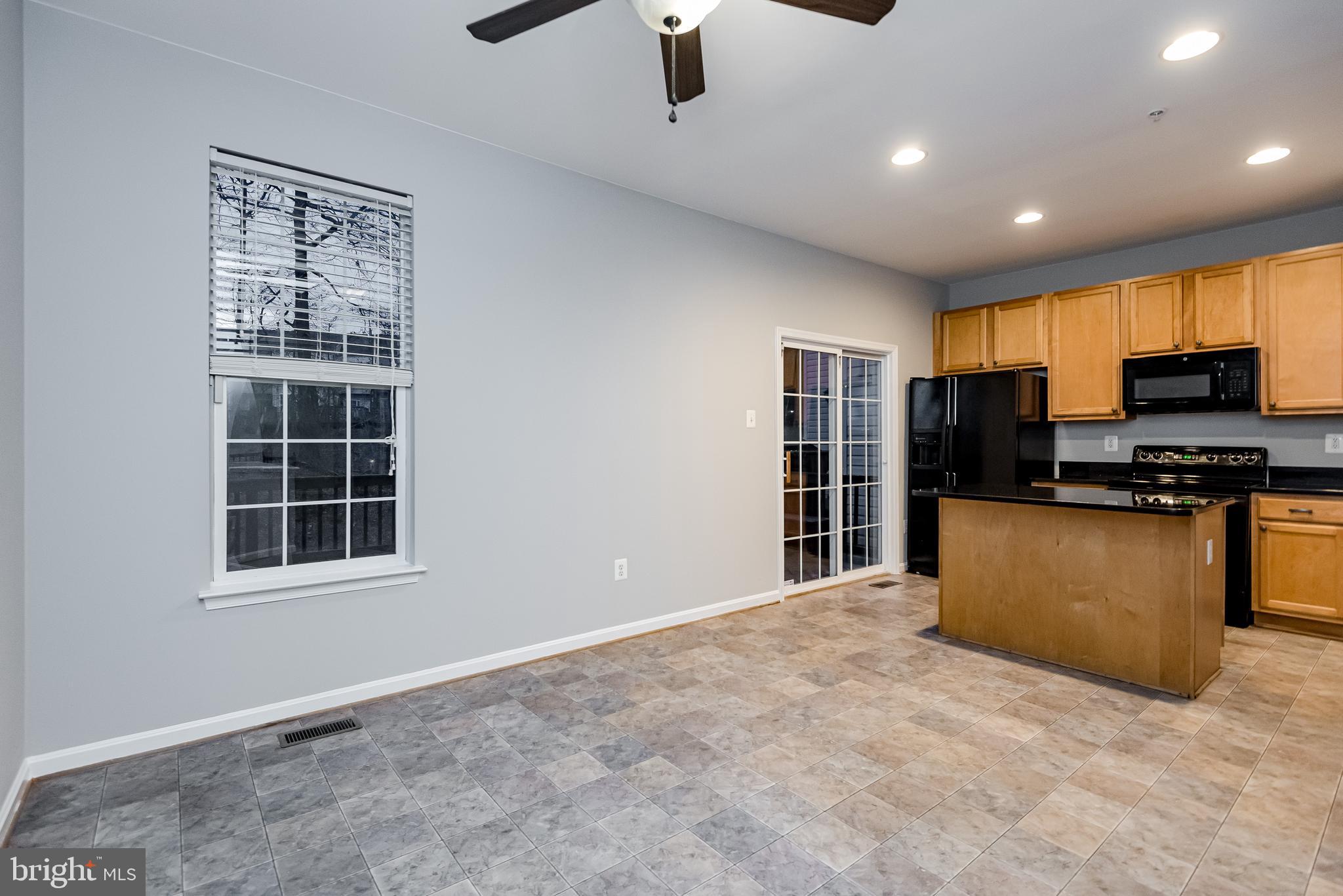 PINEY ORCHARD - Residential