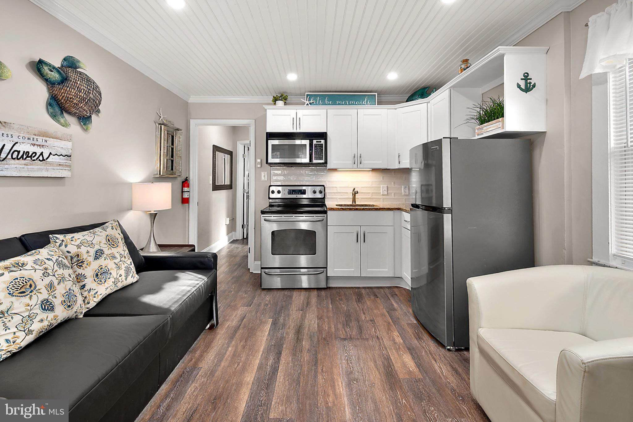 210 4TH STREET 4