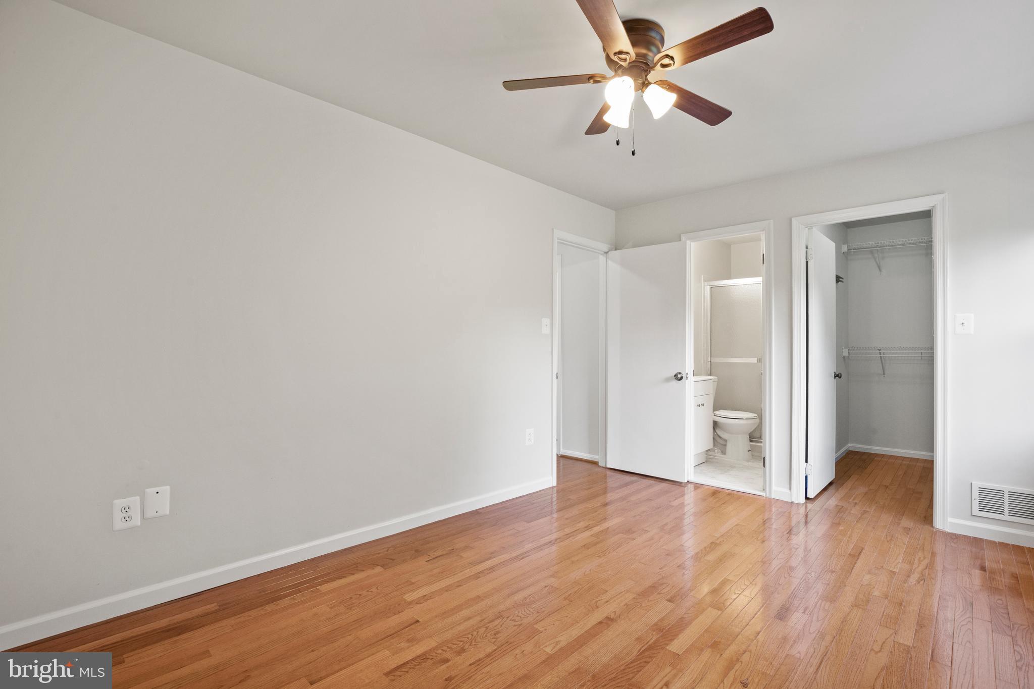 HERITAGE SQUARE - Residential