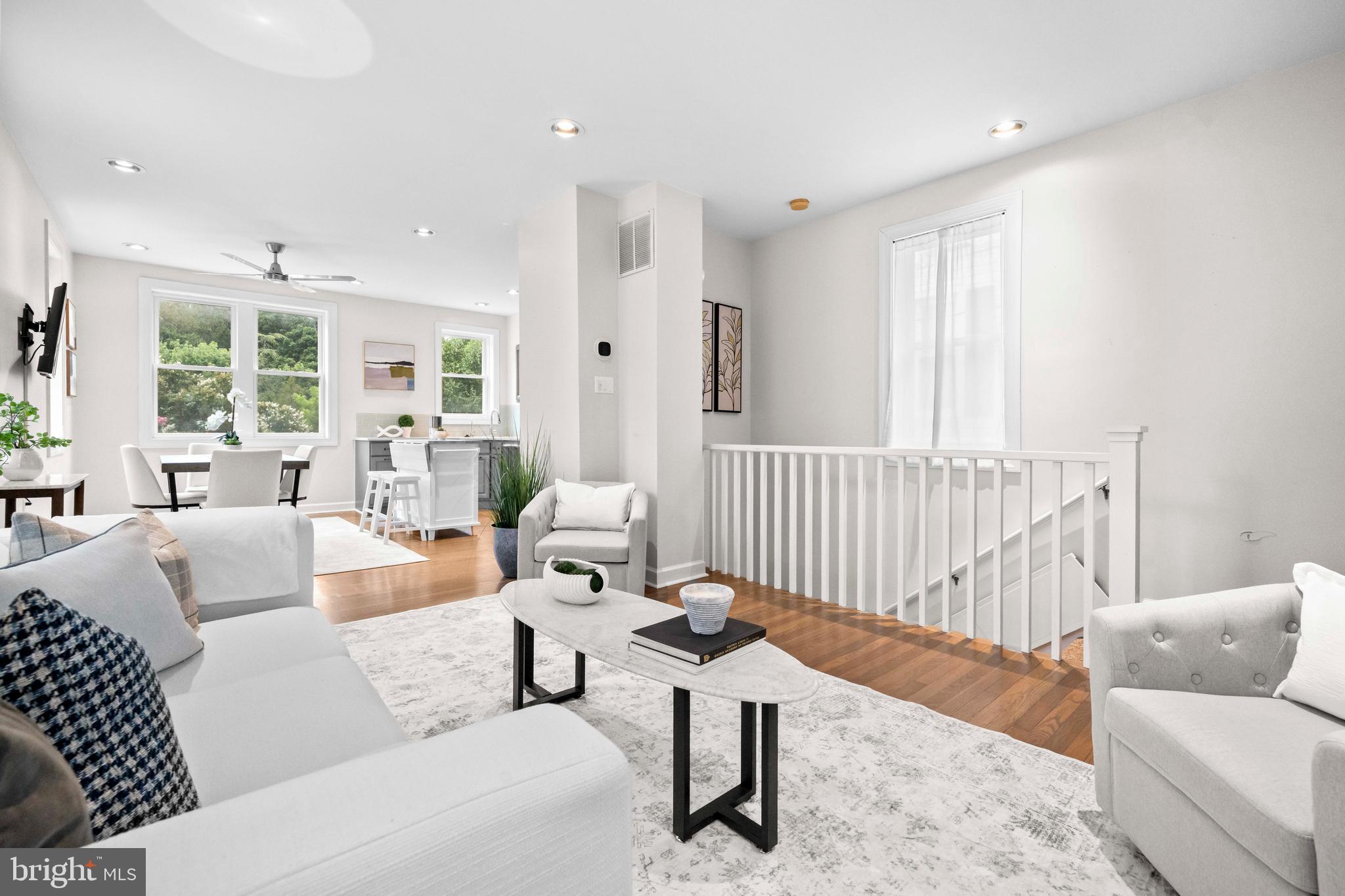 1348 NEWTON STREET NE