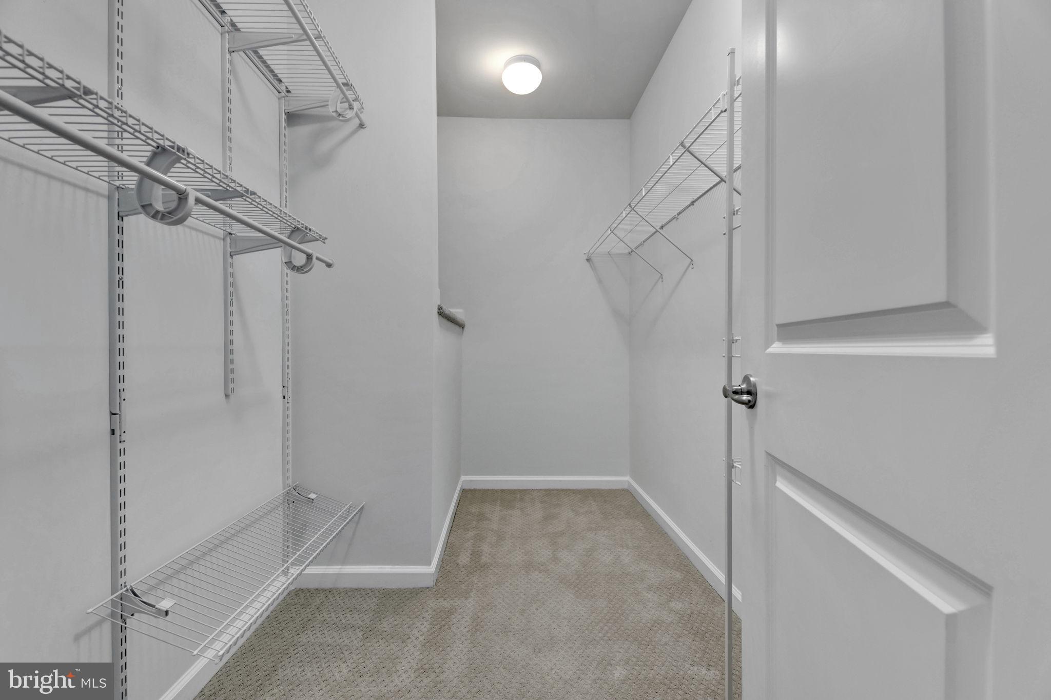 GREENBELT STATION - Residential