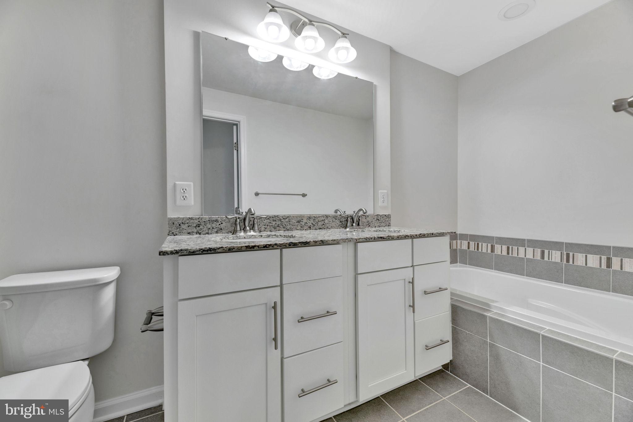 GREENBELT STATION - Residential