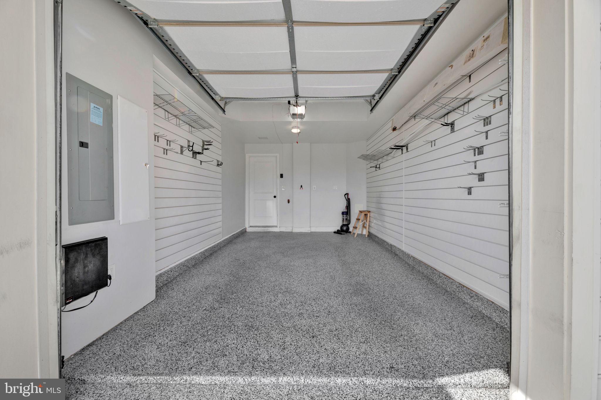 GREENBELT STATION - Residential