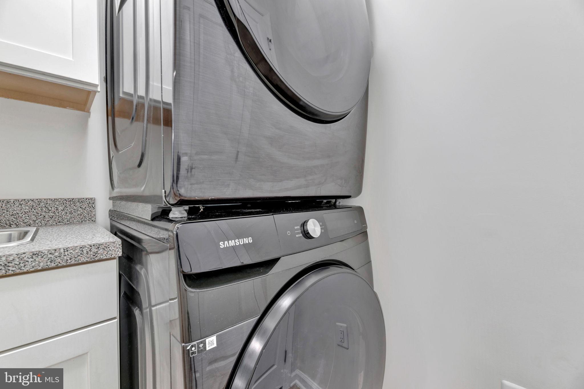 GREENBELT STATION - Residential