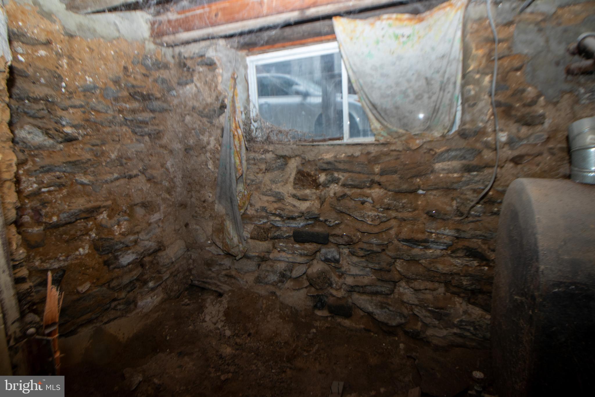 STRAWBERRY MANSION - Residential