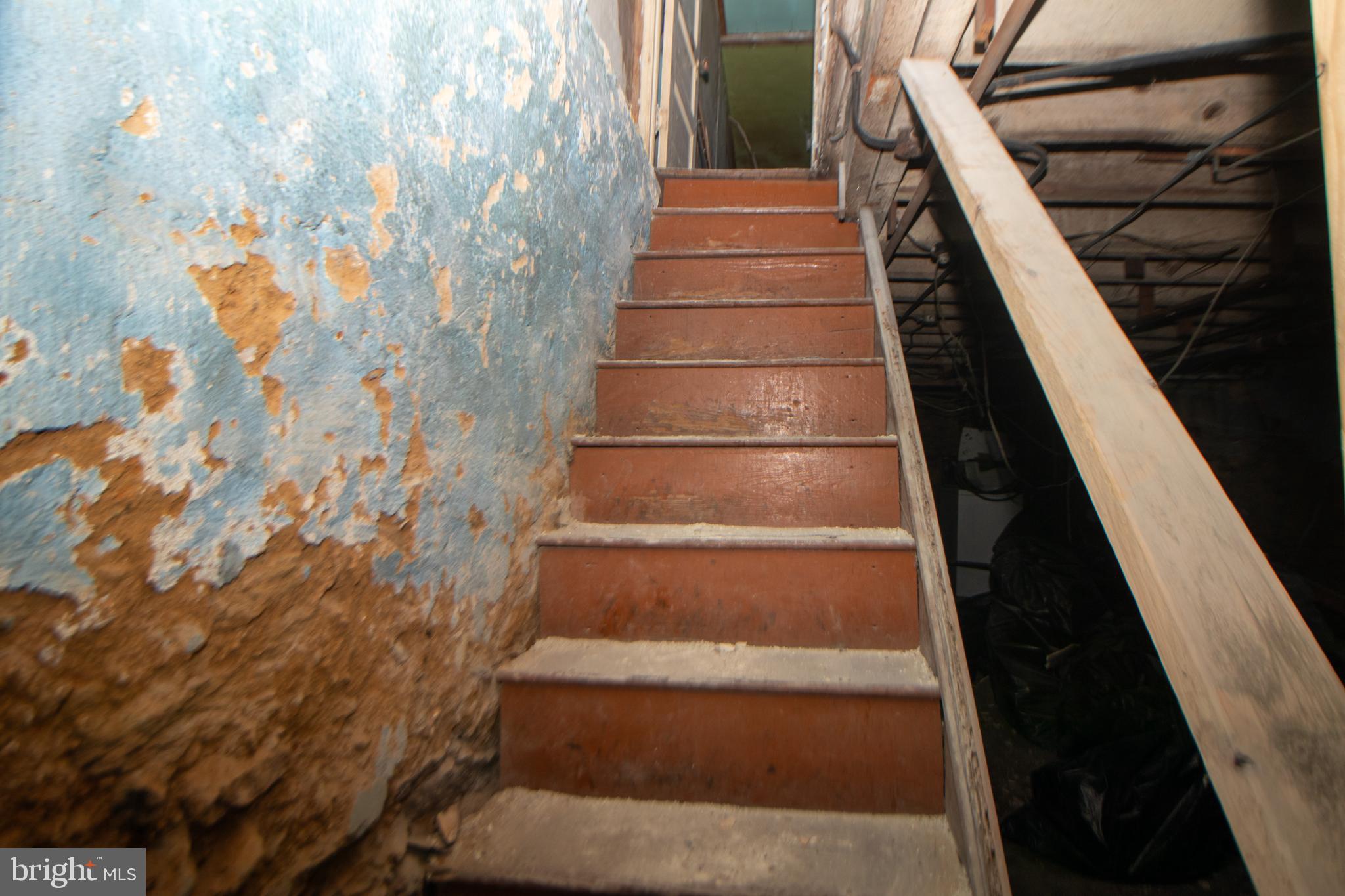 STRAWBERRY MANSION - Residential