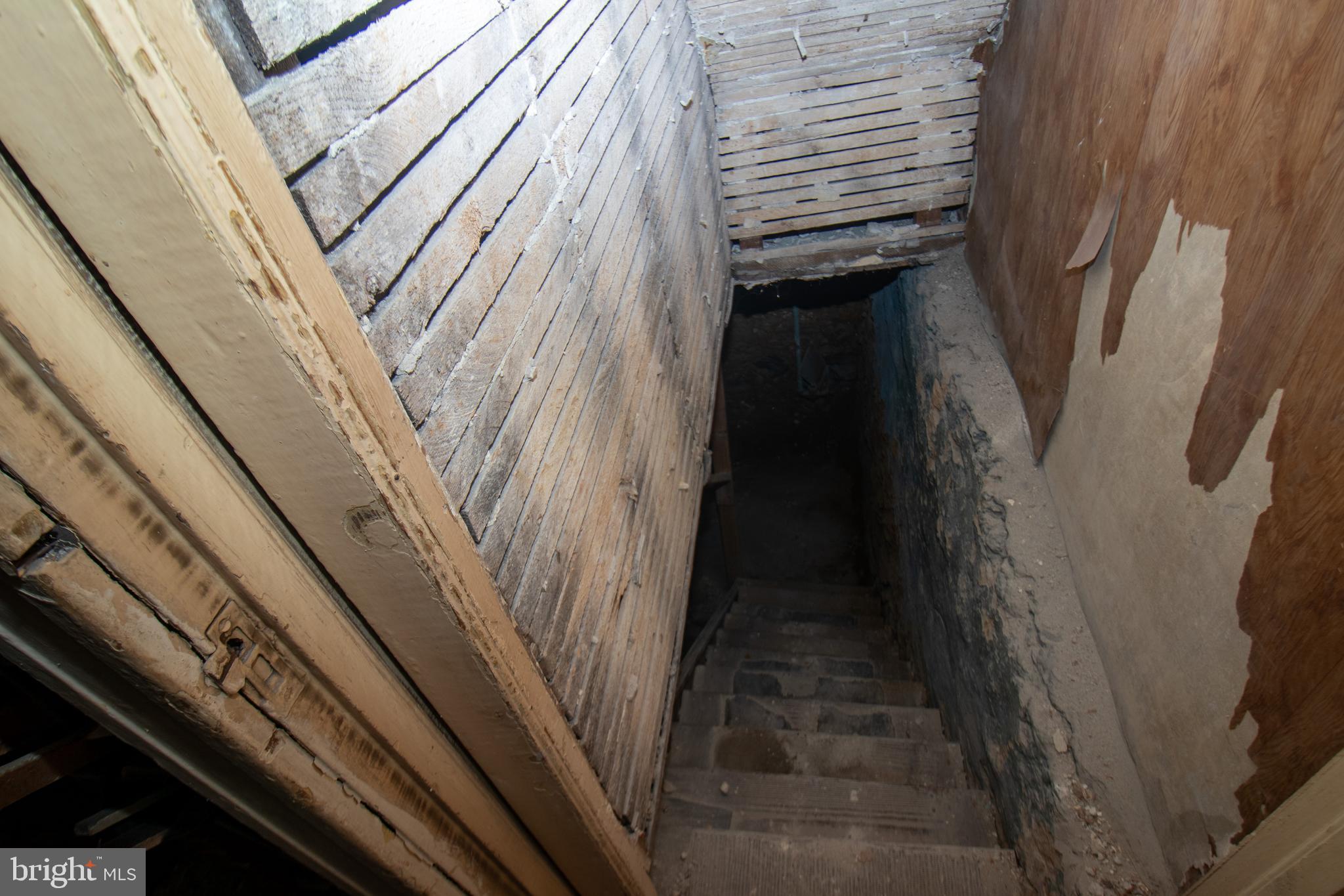 STRAWBERRY MANSION - Residential