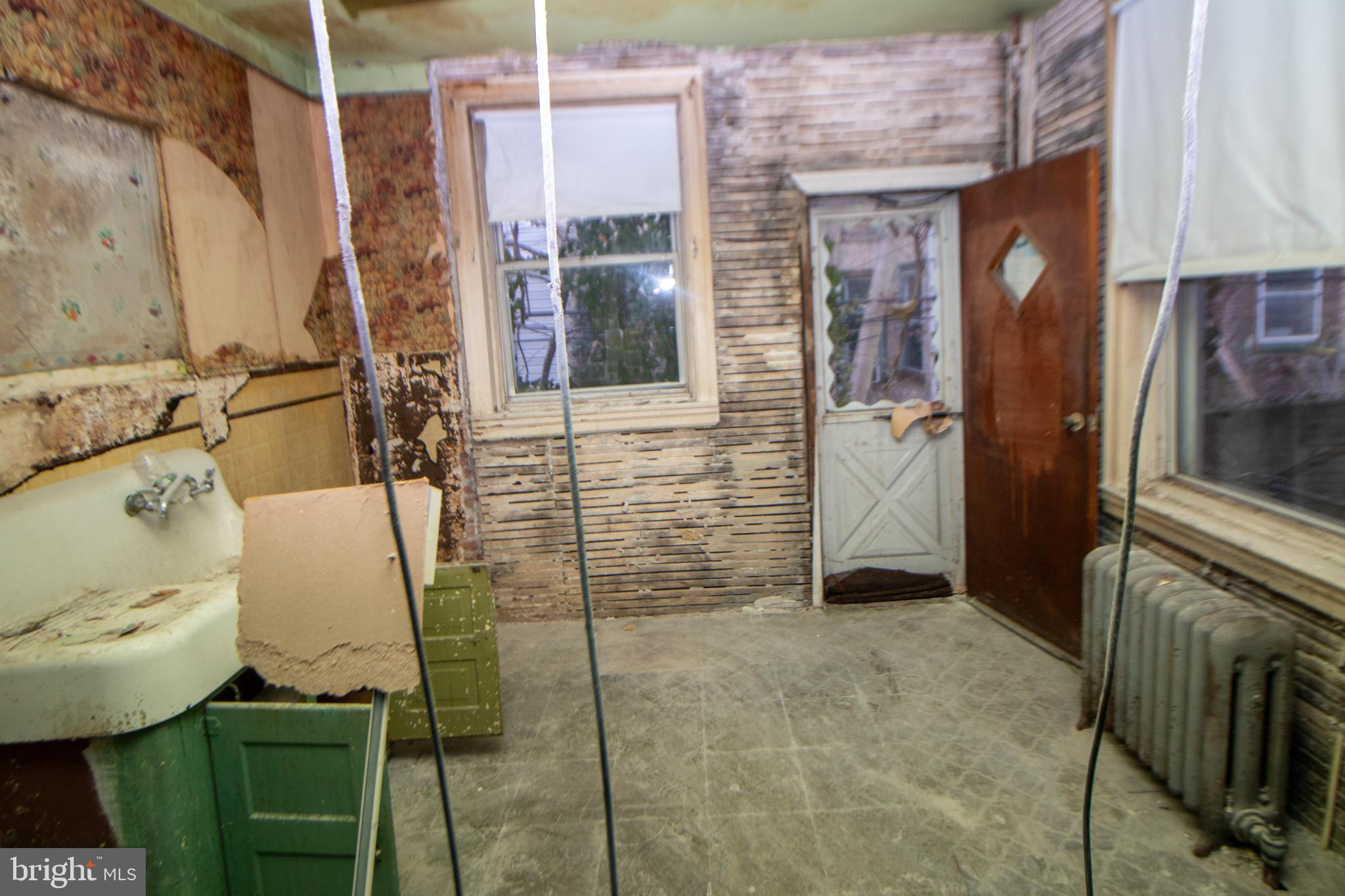 STRAWBERRY MANSION - Residential