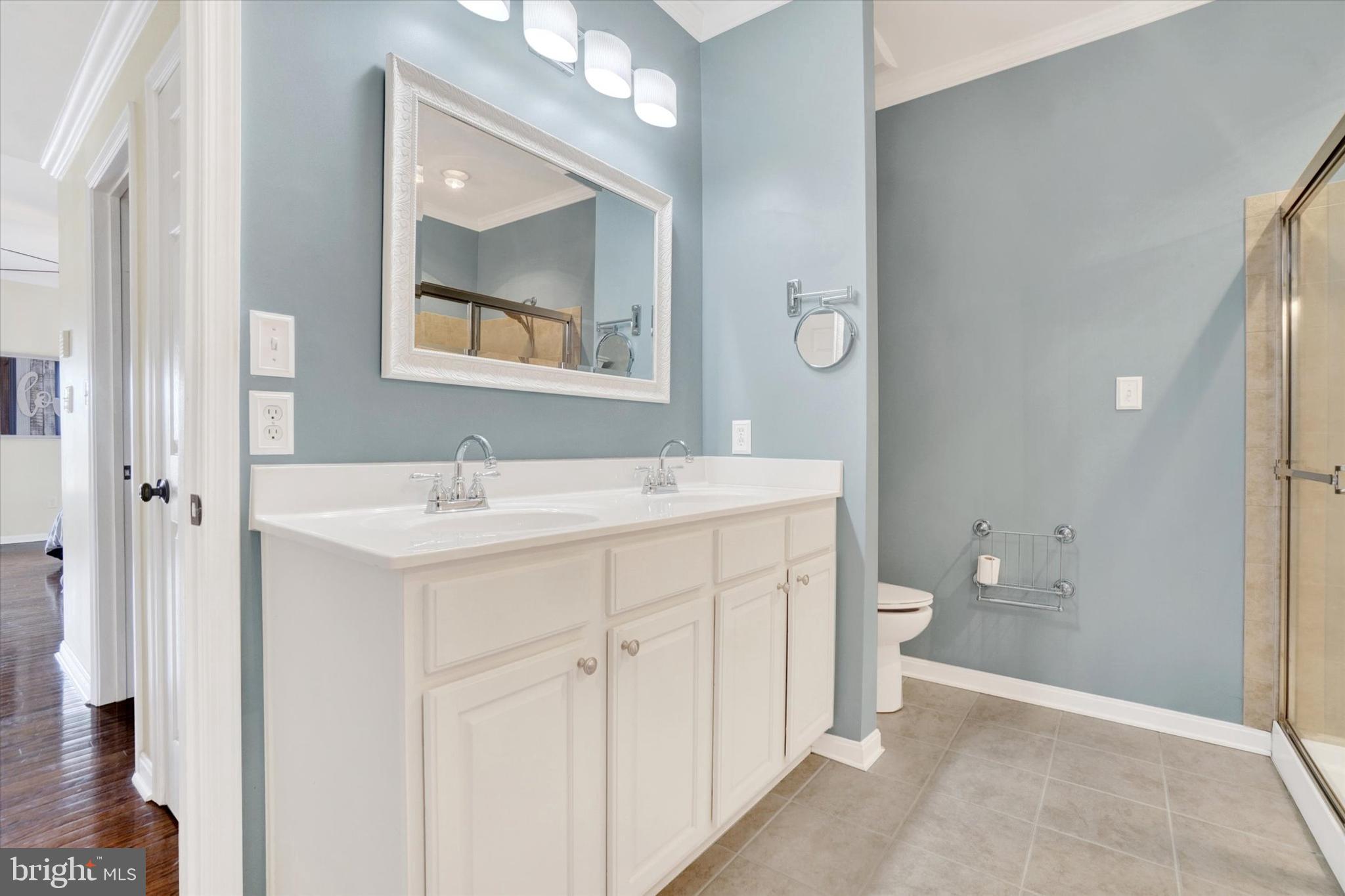 LOGANS RESERVE - Residential