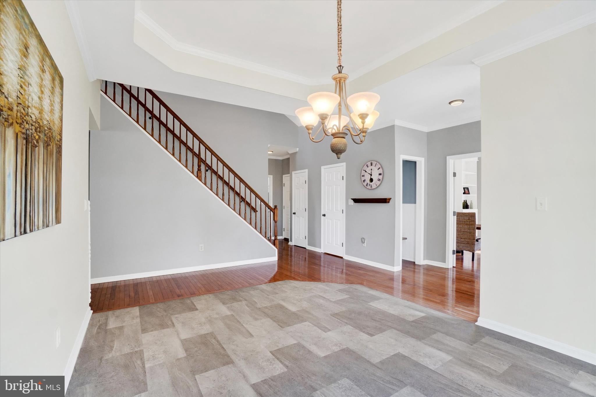 LOGANS RESERVE - Residential