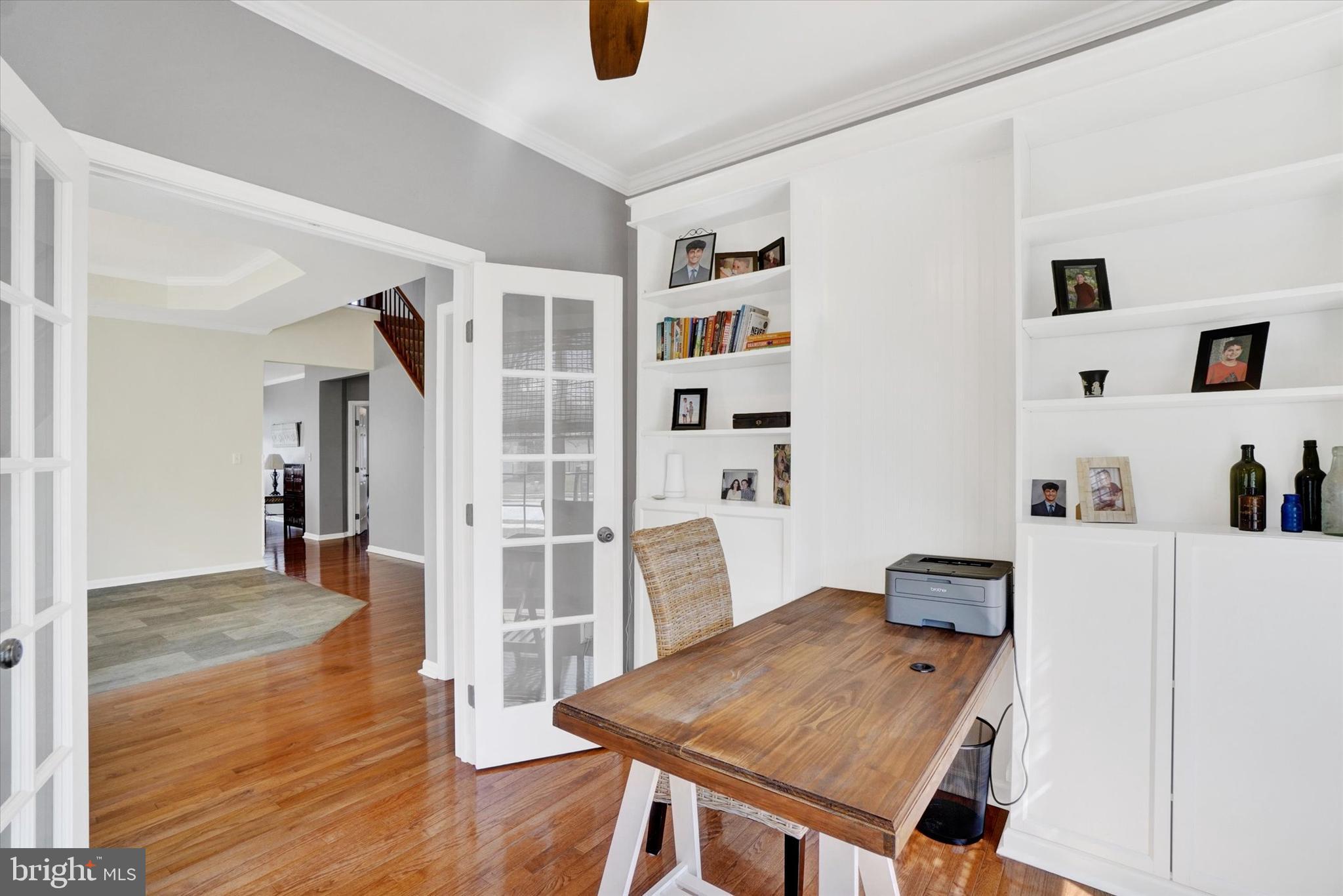 LOGANS RESERVE - Residential