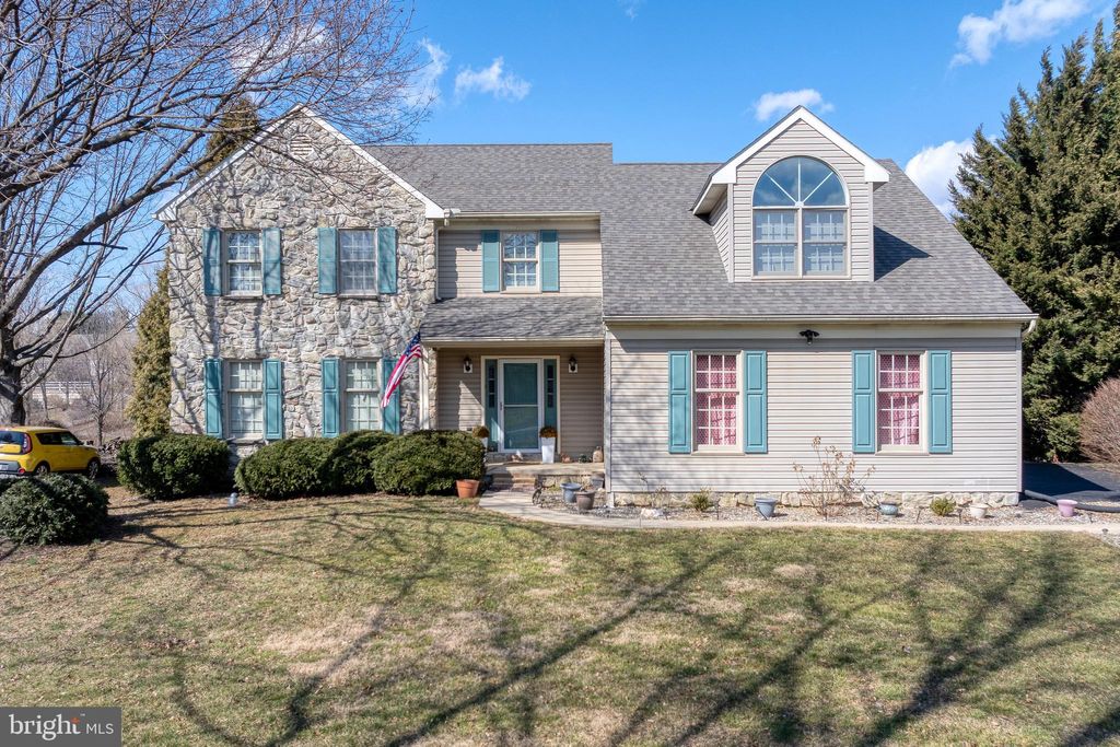 Photo of 383 Carter Moir Drive, LANCASTER, PA 17601 (MLS # PALA2065502)